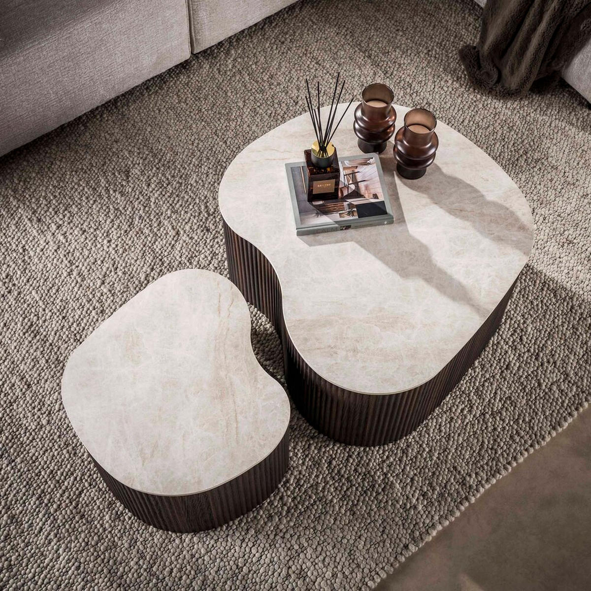 COUCHTISCH CERAMO MEDIO 2-teilige organische Lounge-Tische im Monolith-Design - Dunkelbraun/Beige, Keramik (90/85/39cm) - alesvelt
