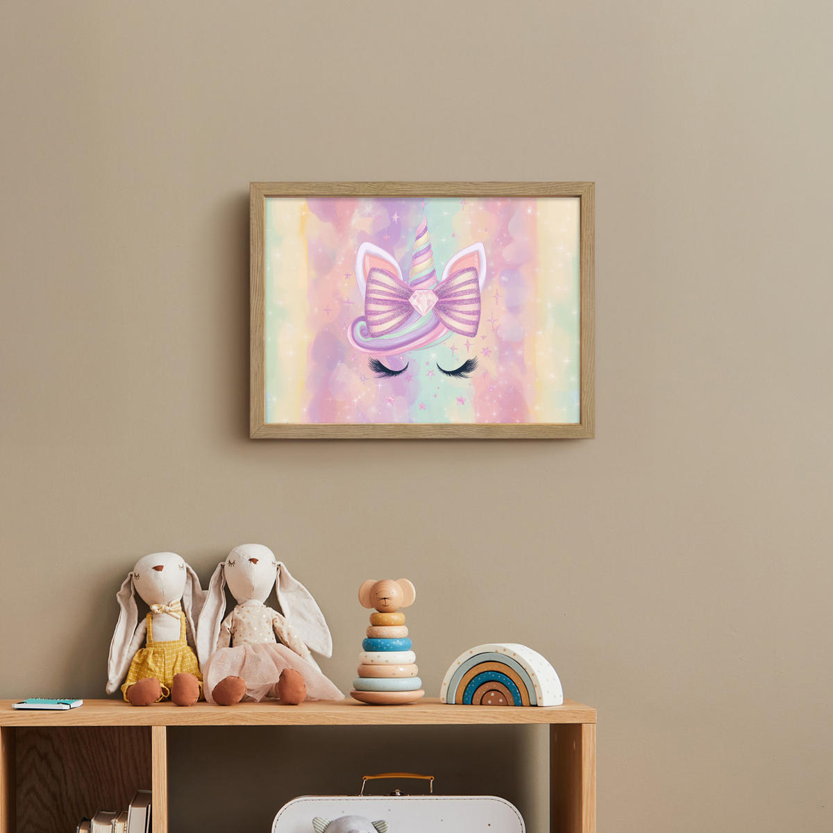 NÁSTĚNNÁ LAMPA S AKUMULÁTOREM Jednorožec - Třpytky - Duha - Pastelové barvy 40x30 cm - světle růžová, kompozitní dřevo (40/30/8cm) - OnlyWow