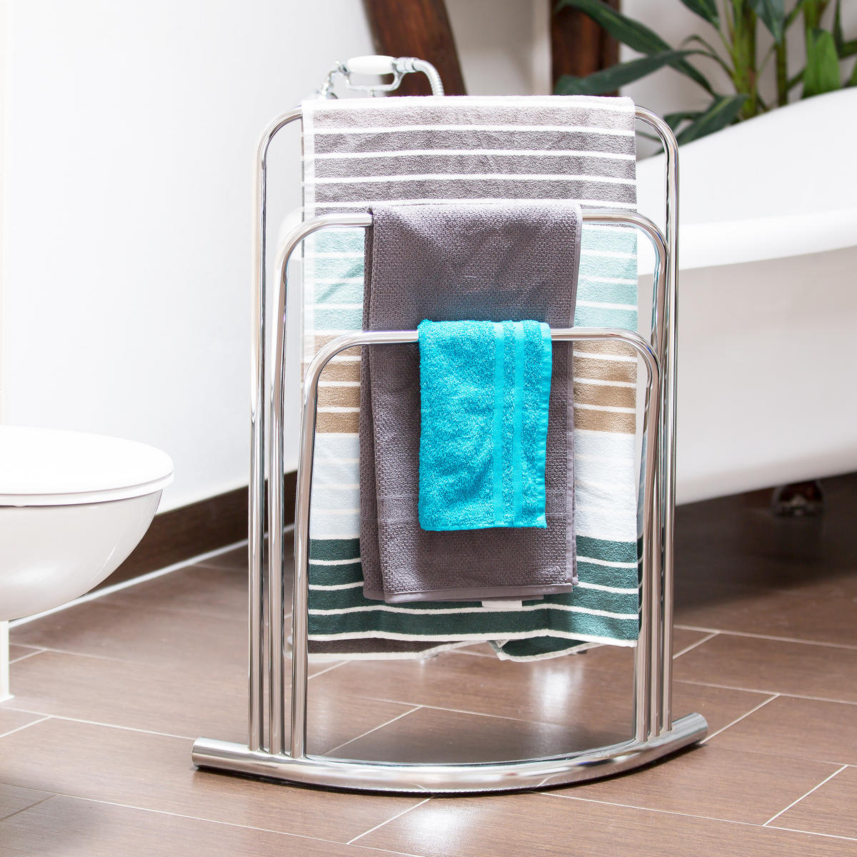 HANDTUCHSTÄNDER - Silberfarben, Metall (66/85/20cm) - Relaxdays