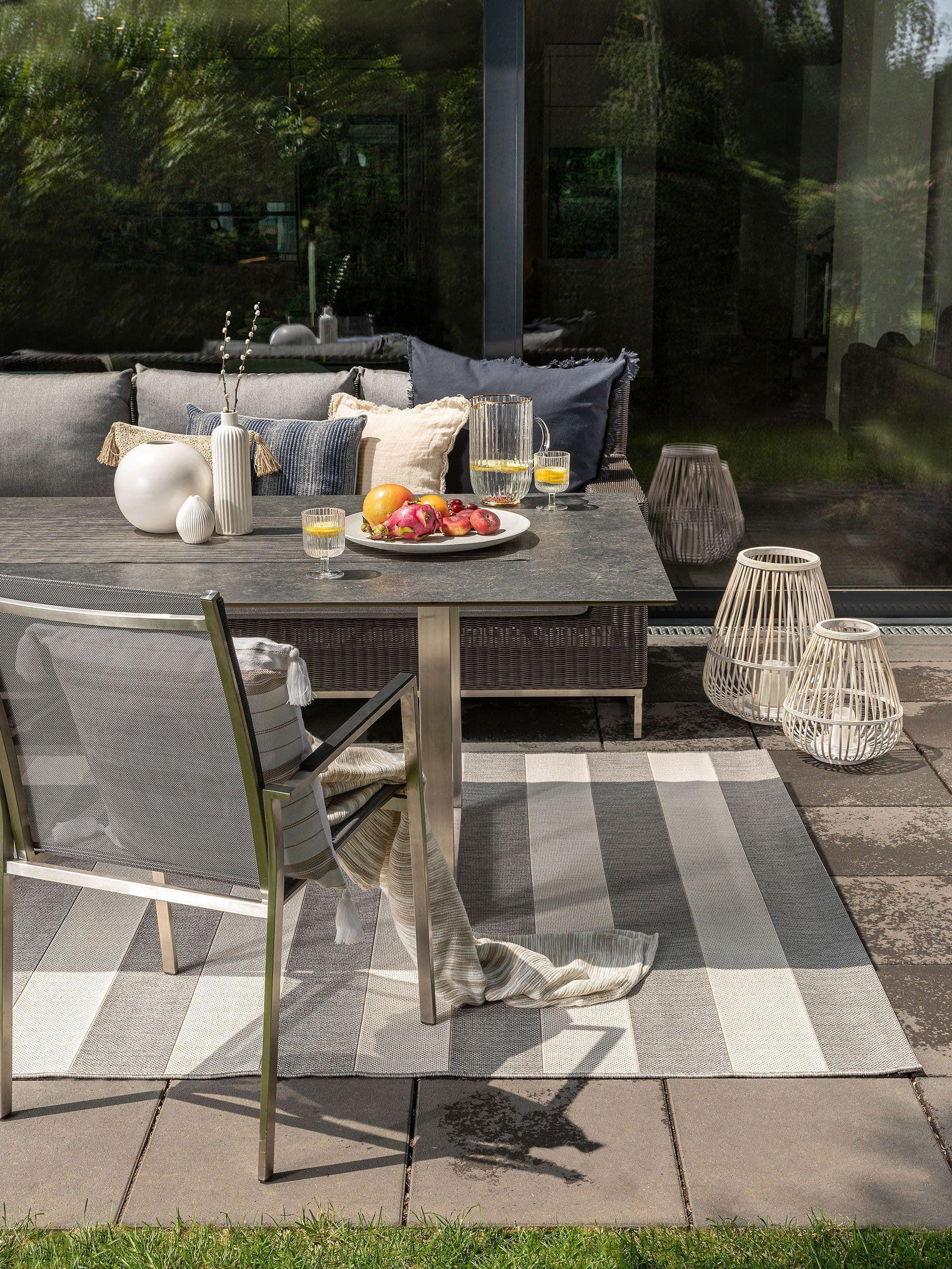 OUTDOORTEPPICH Metro Grau 120x170 cm - Grau, Textil (120/170cm) - benuta Nest