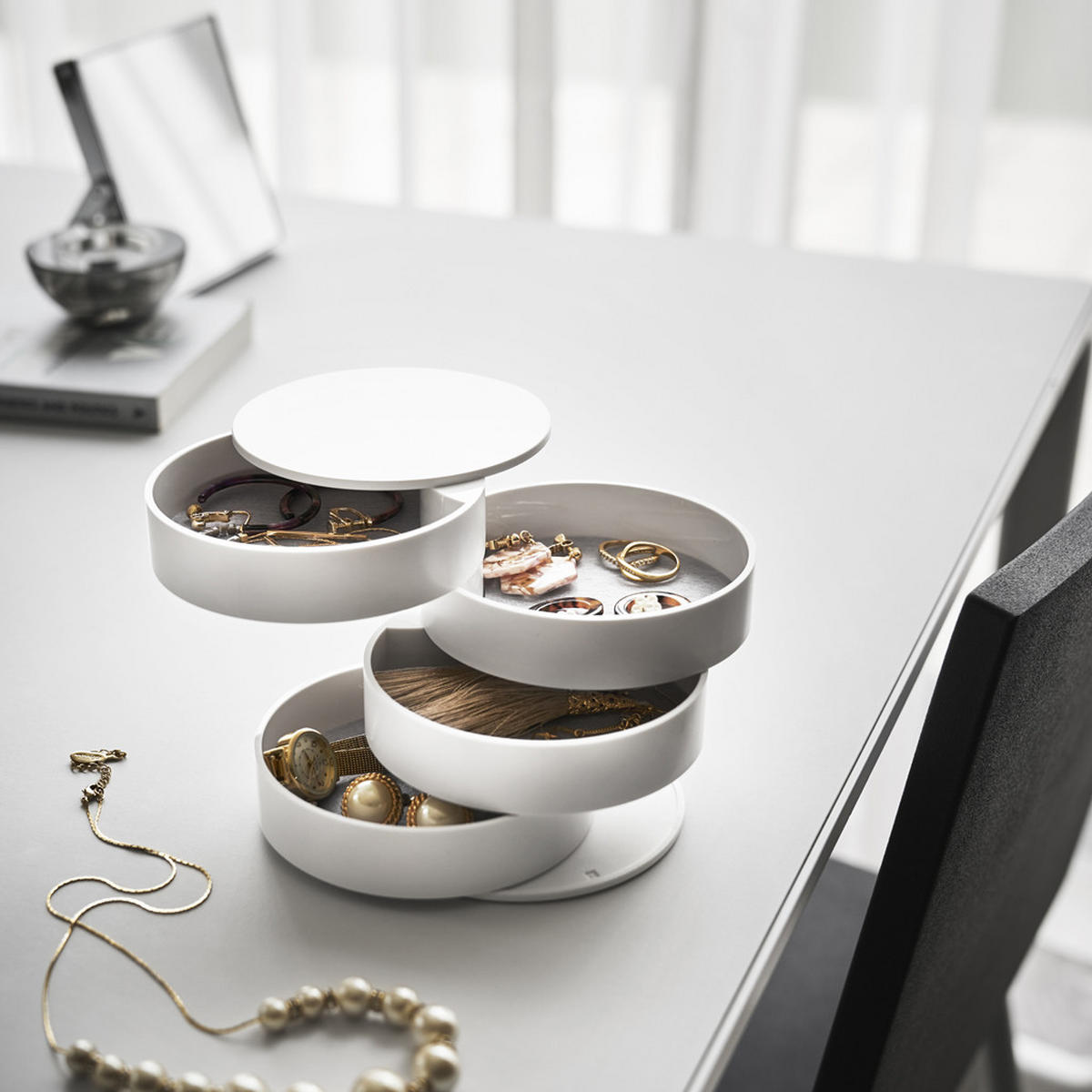 SCHMUCKKÄSTCHEN 4 Ebenen - 10/10/10 cm - Weiß, Kunststoff (10/10/10cm) - Yamazaki