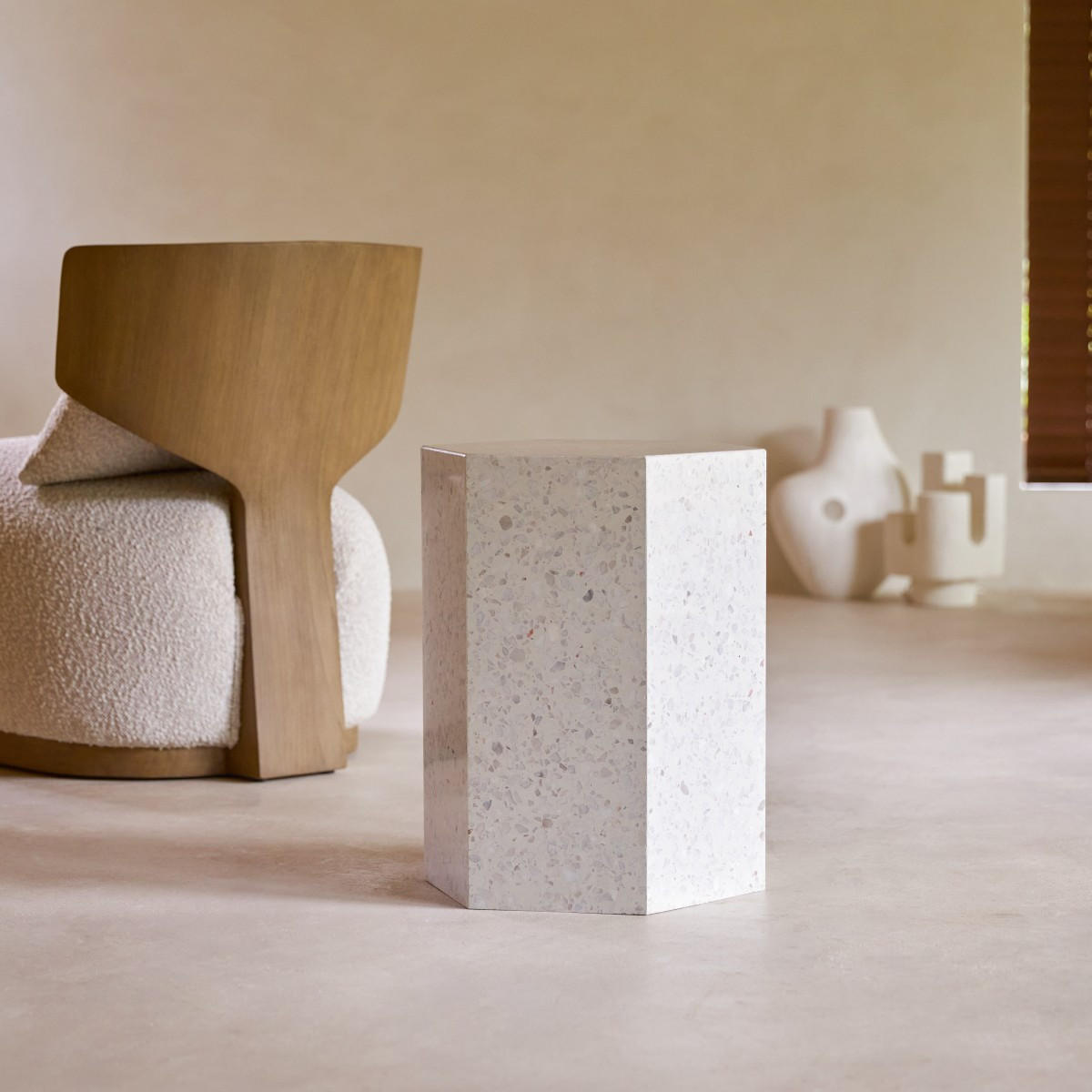 BEISTELLTISCH Zoé Weiß aus Premium-Terrazzo - Weiß, Stein (35/40/50cm) - Tikamoon