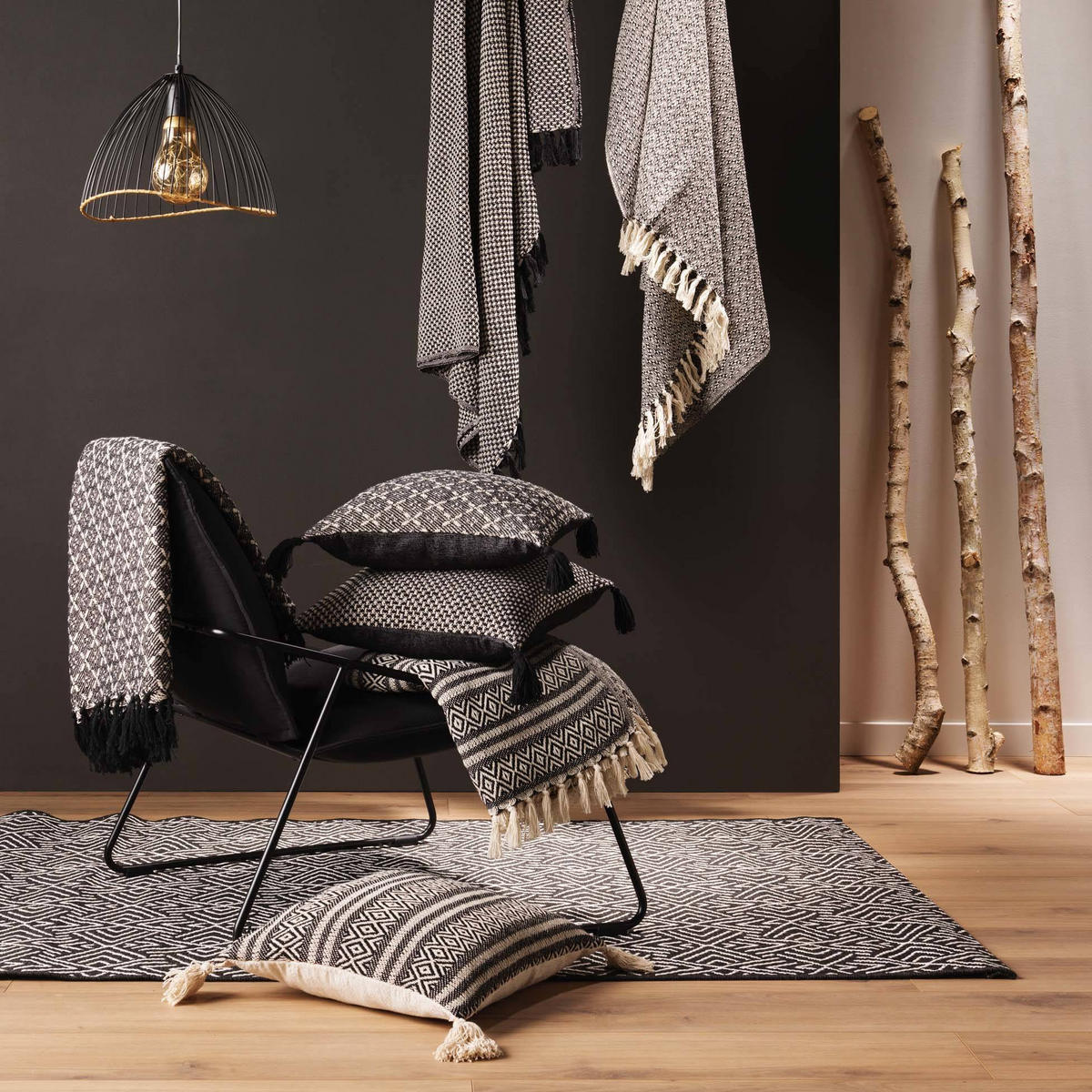 ZIERKISSEN Jennie 40/40 cm - Schwarz, Naturmaterialien (40/40cm) - Douceur d´intérieur