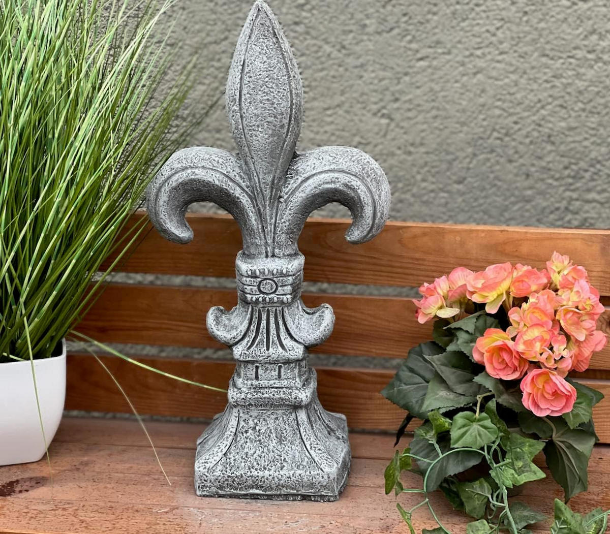 STEINFIGUR Skulptur Lilie Ritterlilie XL frostfest - Grau, Stein (23/48/14cm) - stoneandstyle