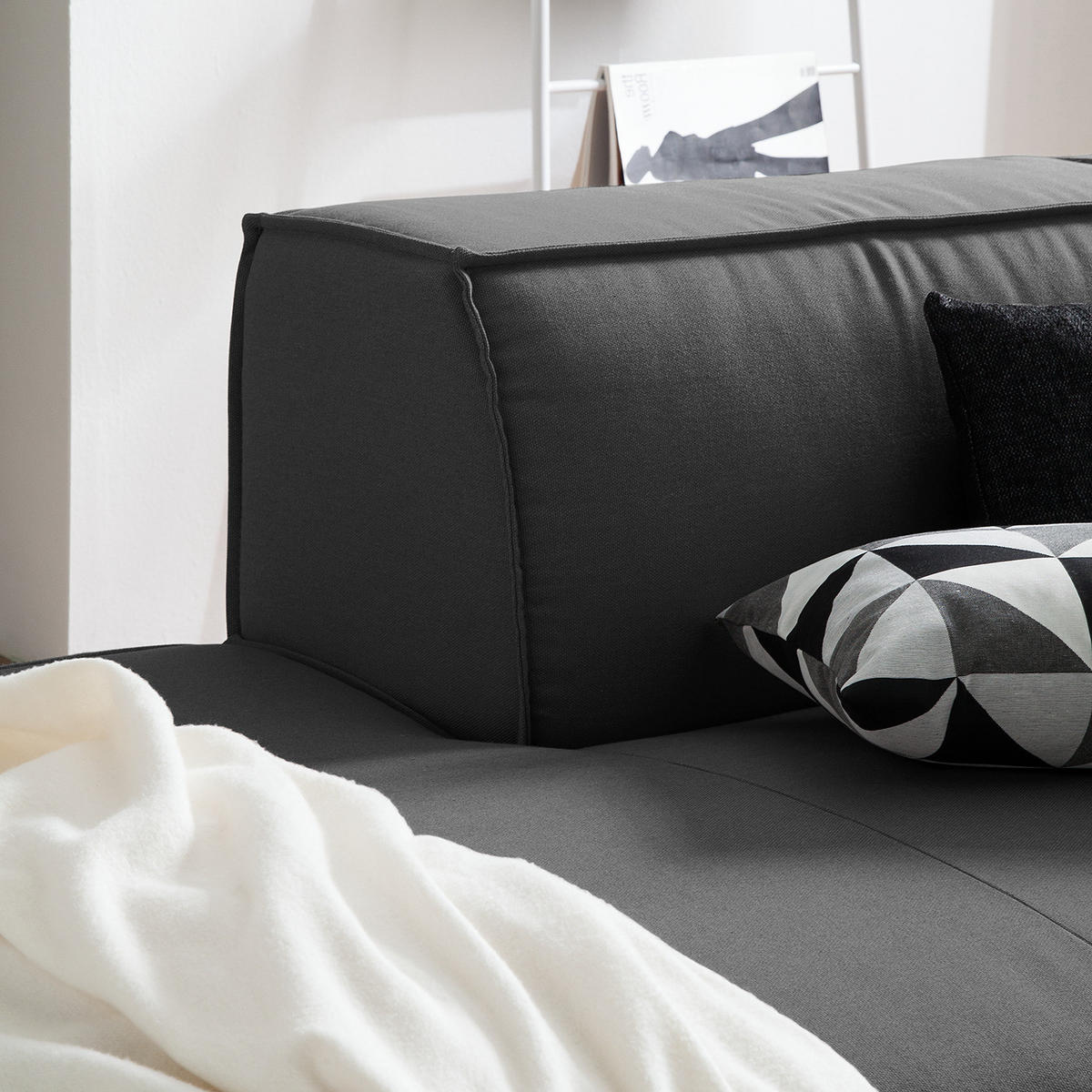 ECKSOFA mit Ottomane - Anthrazit/Schwarz, Kunststoff/Textil (260/234cm) - home24