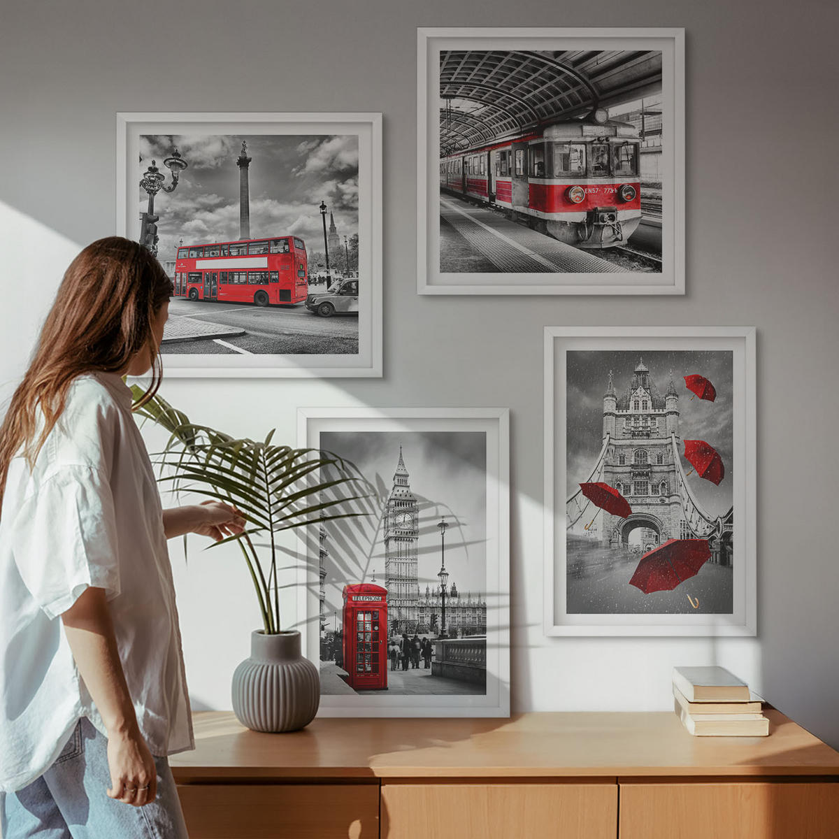BILDER SET 4er Set - 50x50 cm & 40x60 cm Weißer Rahmen - Red Accents London - Weiß, Kunststoff (50/50cm) - TULUP