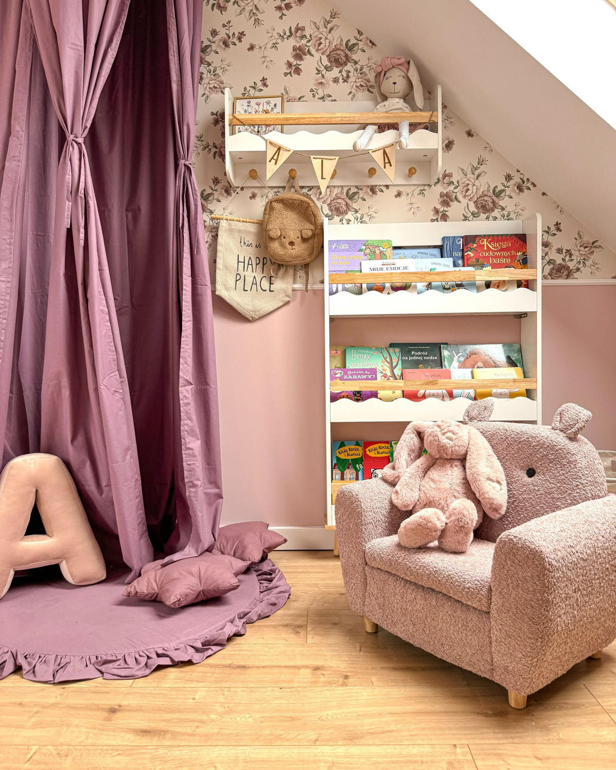 FOTOLIU PENTRU COPII Nilpferd bouclé roz pastel Maribo - roz aprins, material textil (61/59/44cm) - Beliani