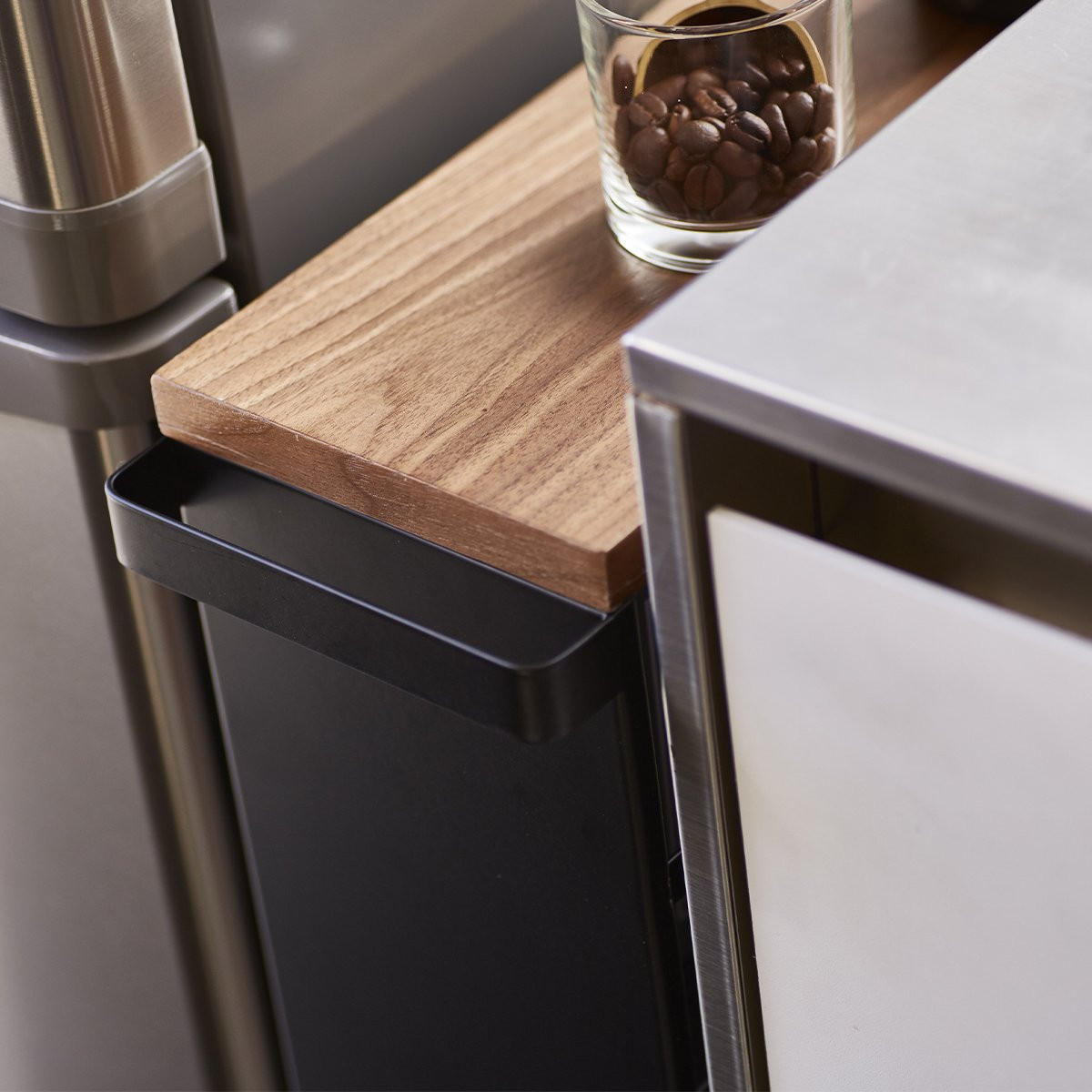 NISCHENWAGEN aus Stahl - Schwarz, Metall (13/80.5/47.5cm) - Yamazaki