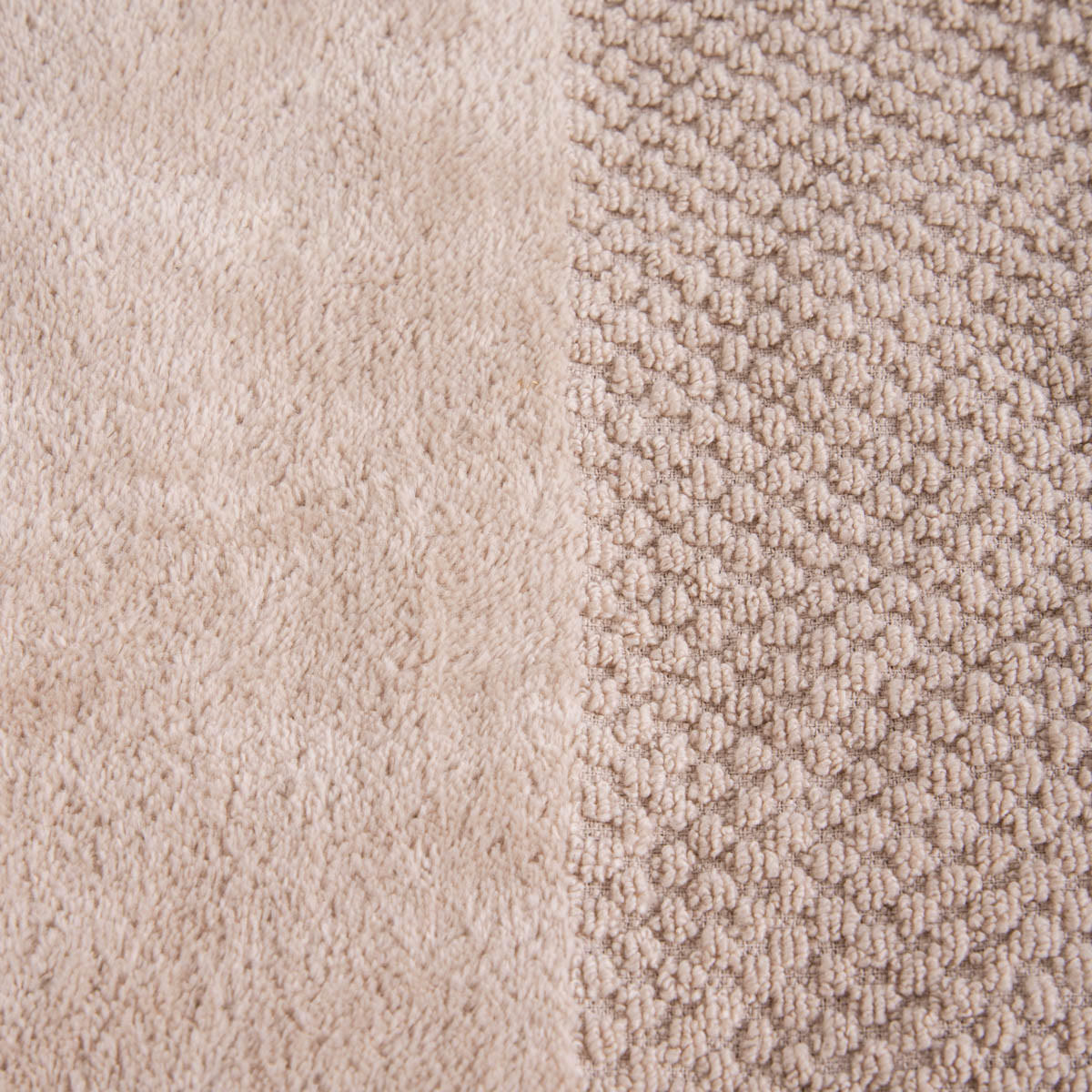BADETUCH Nasia beige 70/130 cm - Beige, Textil (70/130cm) - Homla