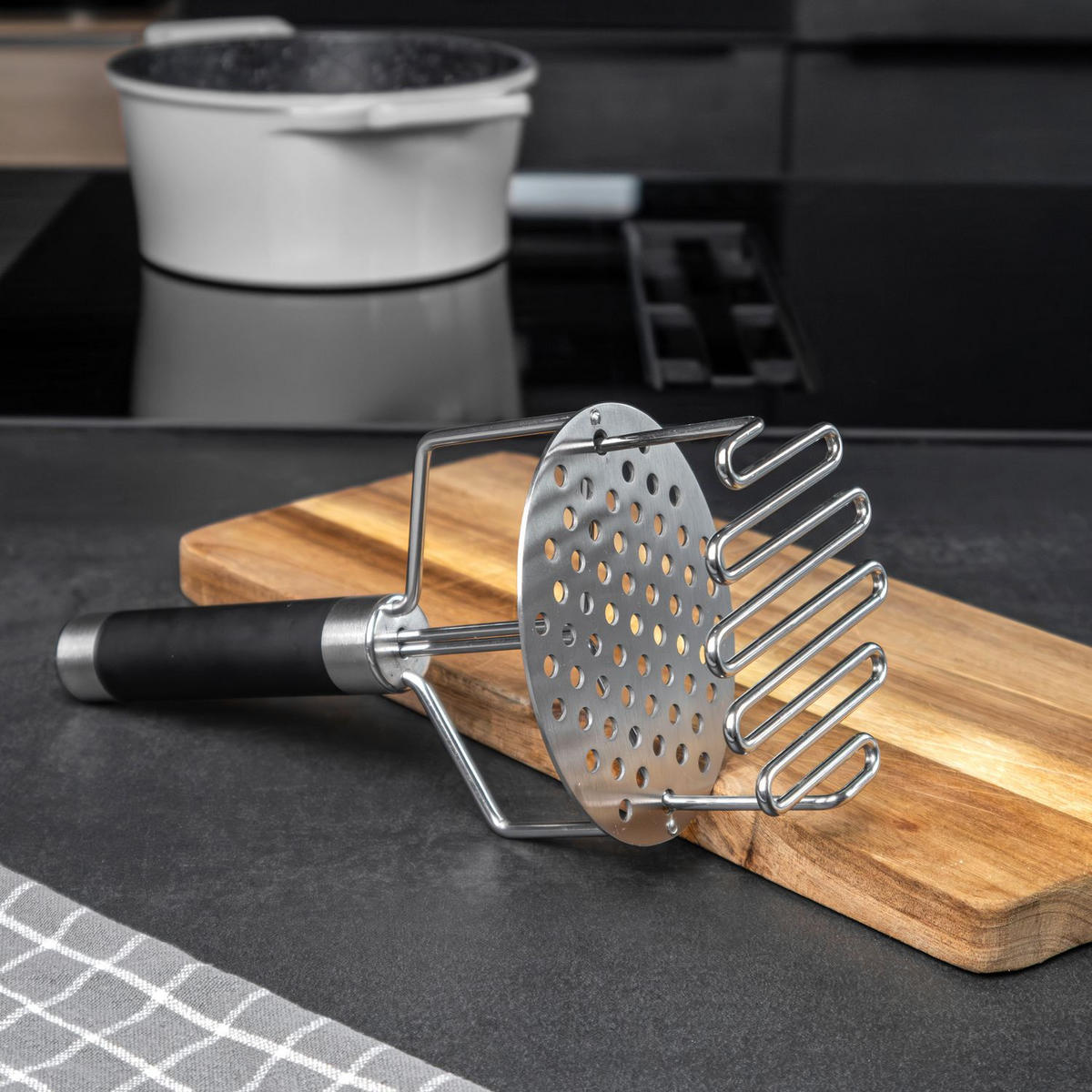 KARTOFFELSTAMPFER - Silberfarben, Metall (8.5/11.5cm) - Intirilife