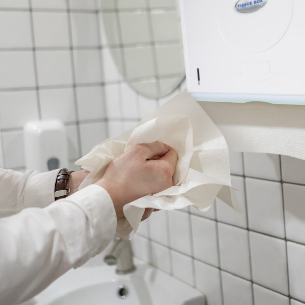 ZÁSOBNÍK na papierové uteráky - biela, plast (27.5/20.5/10cm) - Relaxdays