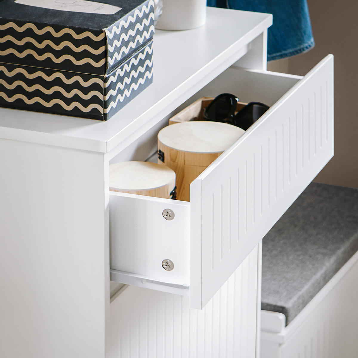 SCHUHSCHRANK mit 2 Klappen Weiß - Weiß, Holzwerkstoff (61/100/26cm) - SoBuy
