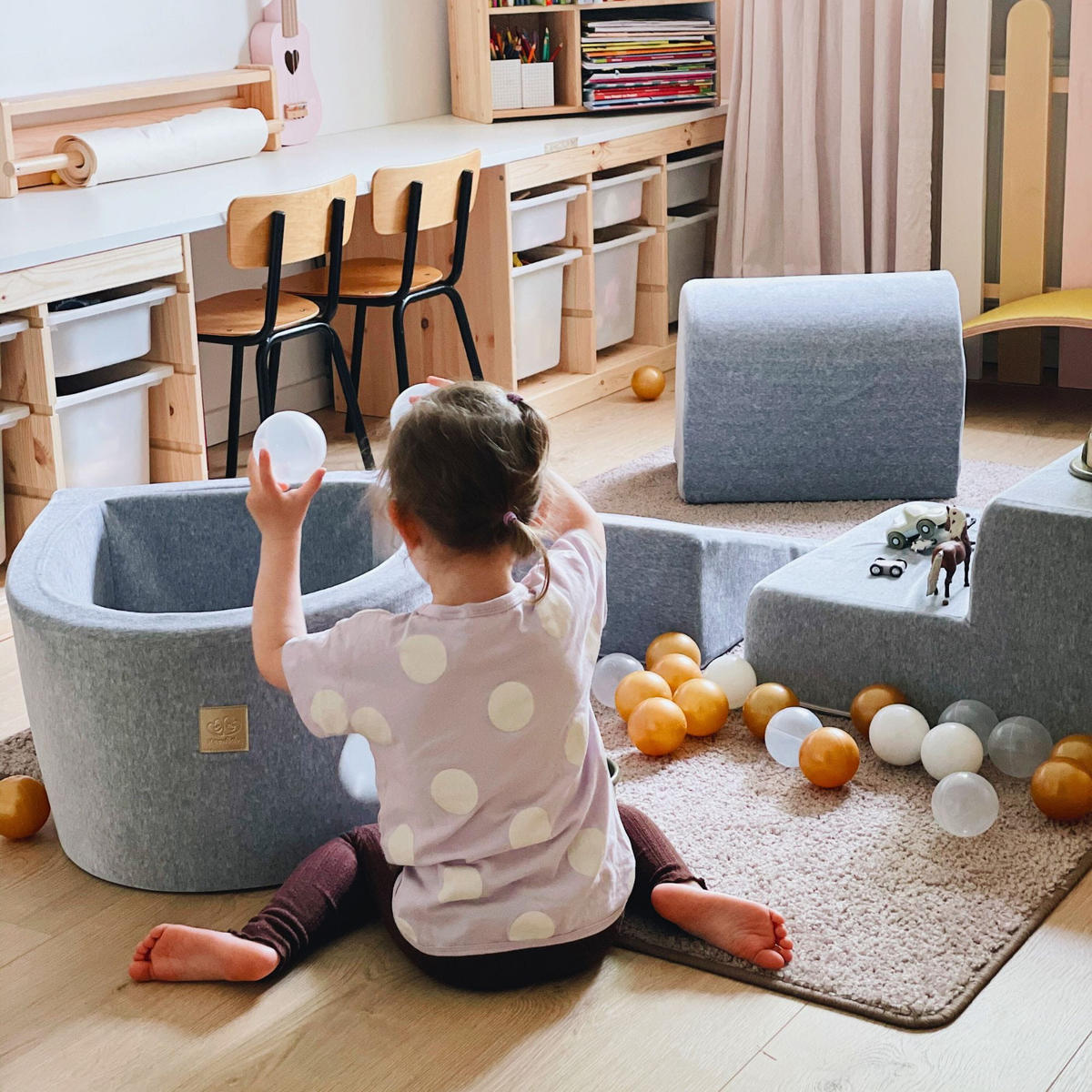 BÄLLEBAD klein mit Schaumstoff Bausteinen für Kinder, Samt, Ecru - Ecru/Transparent, Textil (250/45/30cm) - MeowBaby