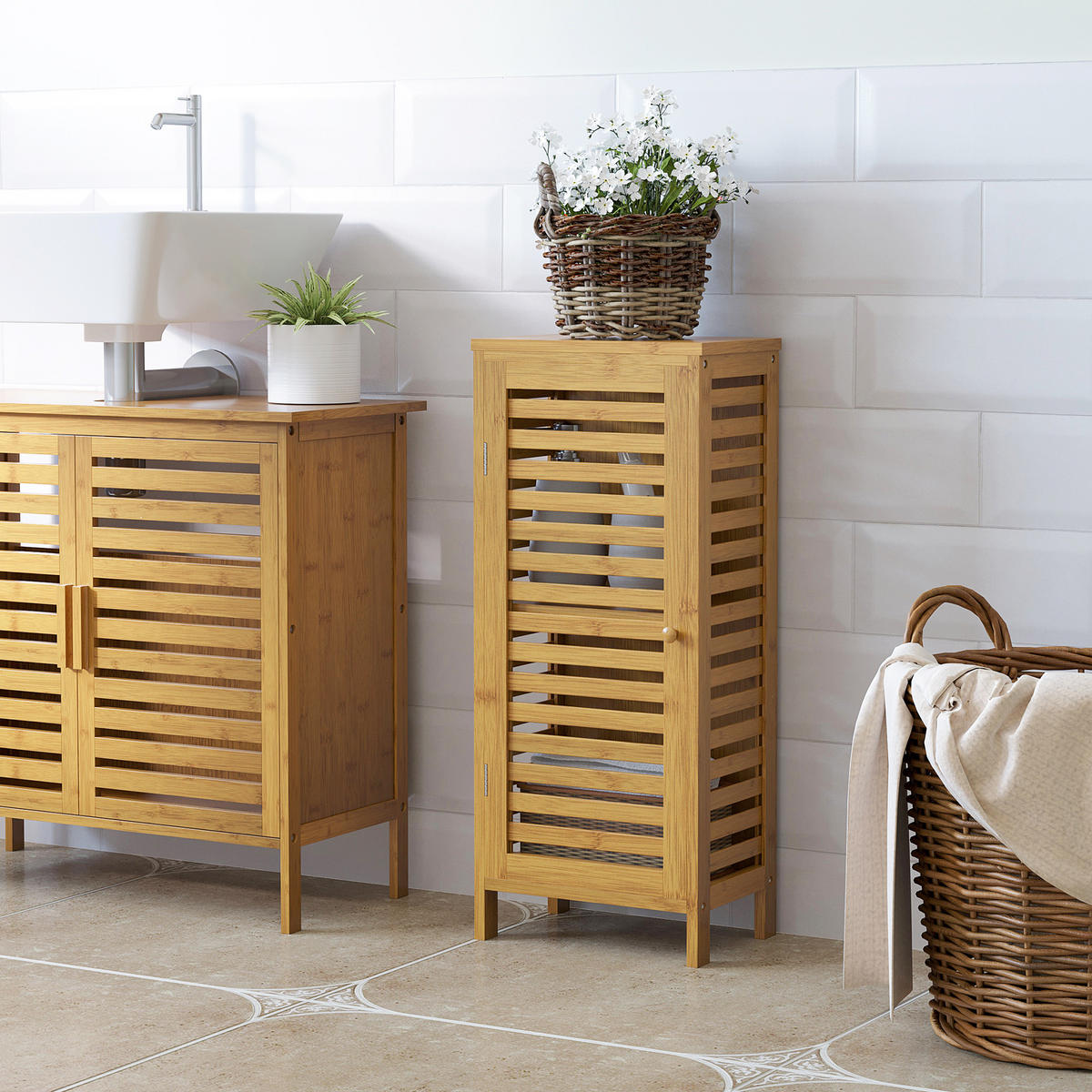 BADSCHRANK mit Lamellentür, 2 Fächern, für Badezimmer, Wohnzimmer, Natur - Naturfarben, Holz (19.9/70/30cm) - Kleankin