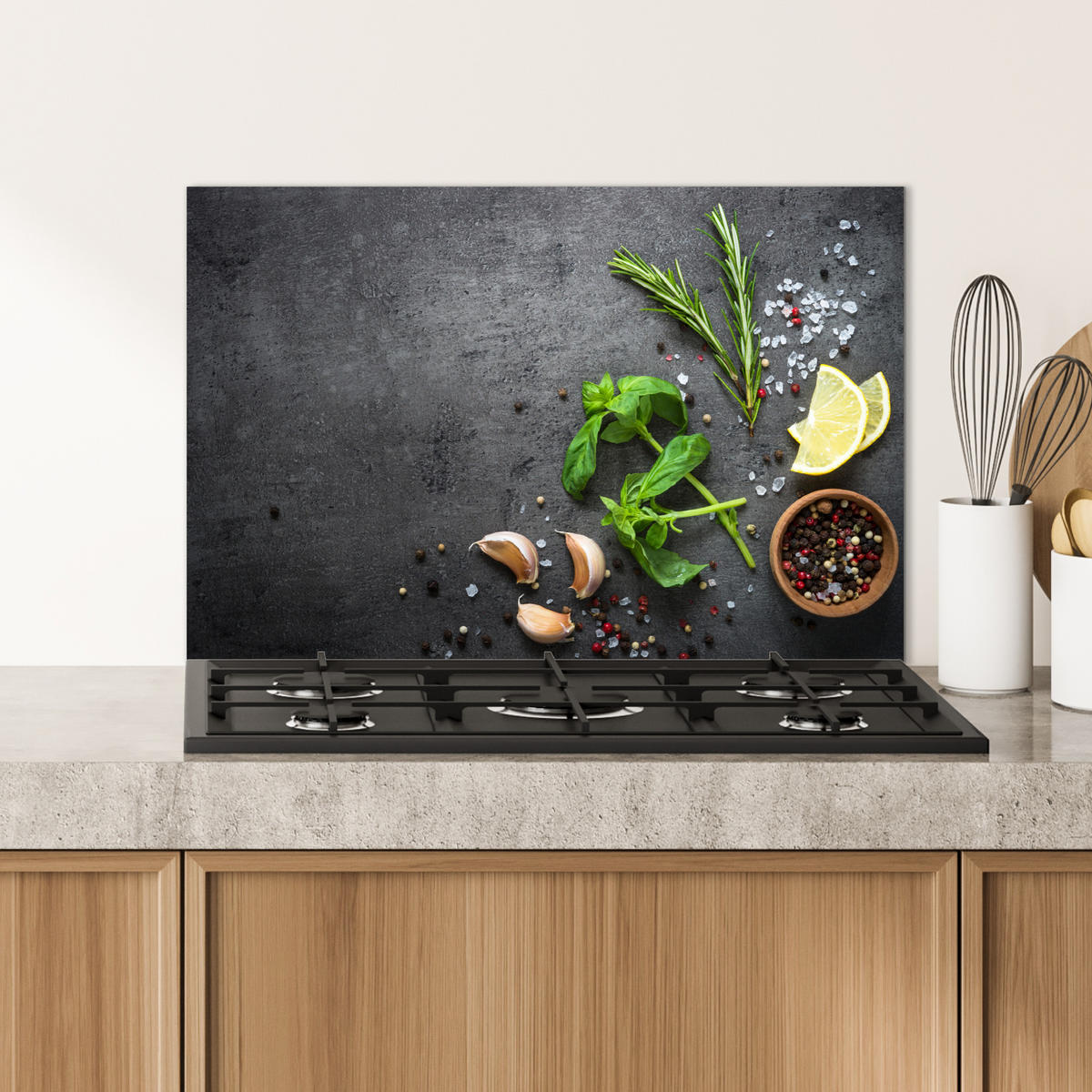 SPRITZSCHUTZ KÜCHE Limette - Kräuter - Gewürze - Grün - Grau - Beton 70x50 cm - Grün, Metall (70/0.3/50cm) - MuchoWow