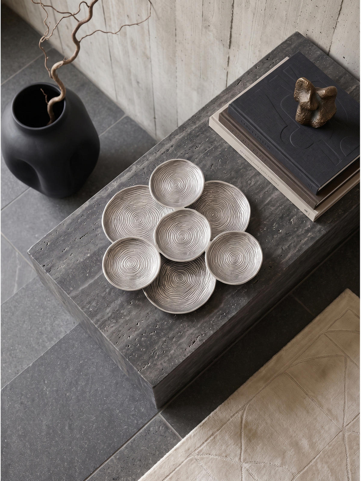 DEKOSCHALE CARMONA, Aluminium, handgefertigt, Silber, Ø 44 x 4 cm - Silberfarben, Metall (44/4cm) - KADIMA DESIGN