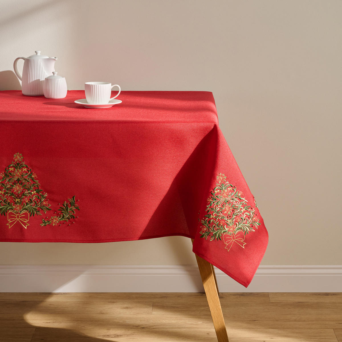 TISCHDECKE Natal 150 x 220cm, Rot, Dekorative Tischdeko Weihnacheten, Weihnachtsdeko, Christmas - Rot, Textil (220/150/1cm) - home&you