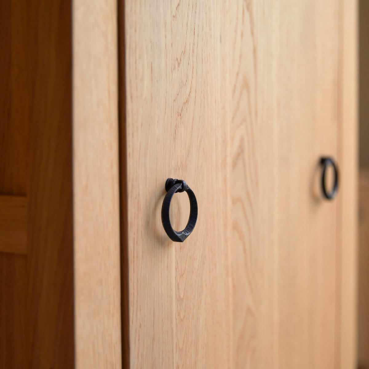 HOCHSCHRANK Volute Natur aus Eiche - Naturfarben, Holz (61/191/47cm) - Tikamoon