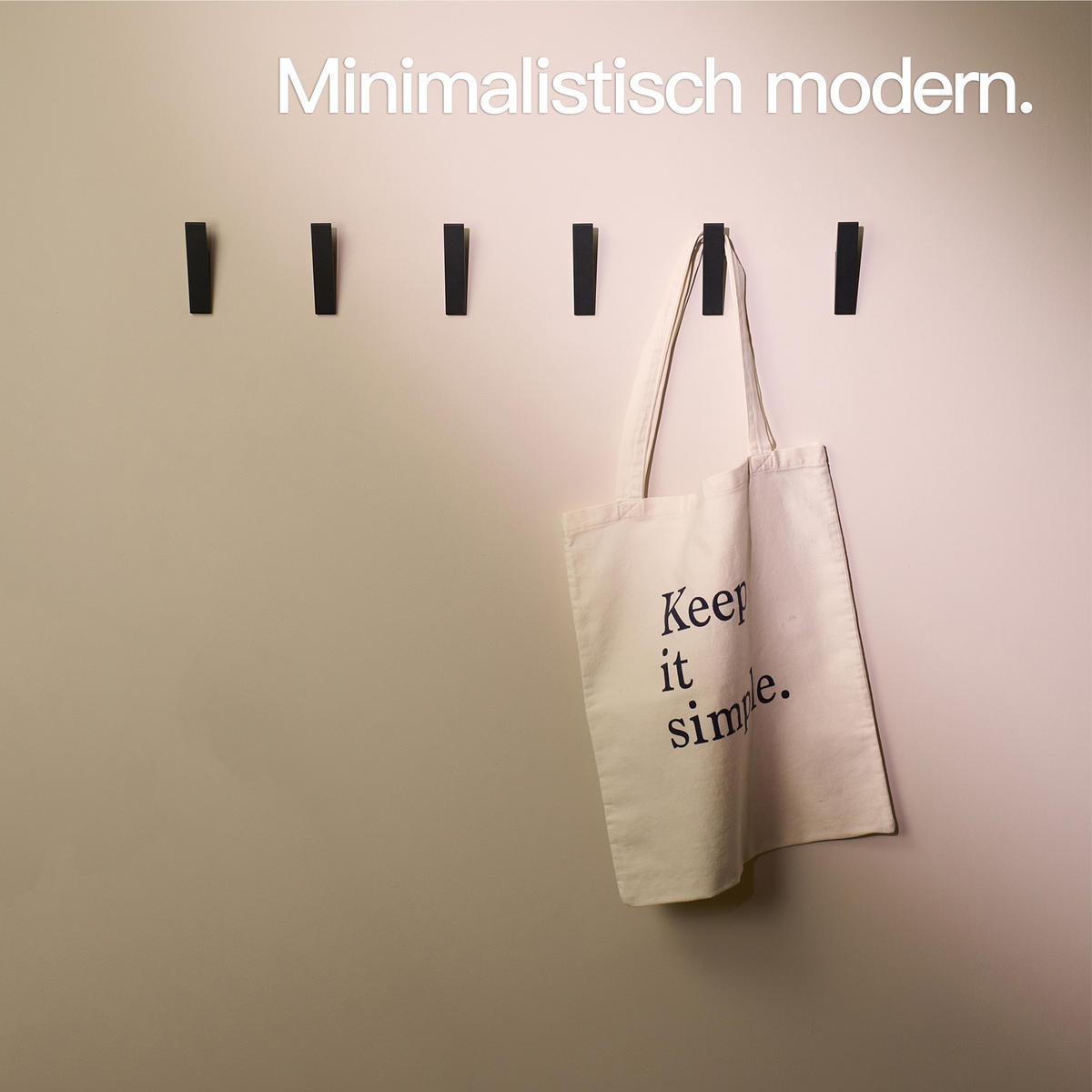 GARDEROBENHAKEN MIT VERSTECKTER VERSCHRAUBUNG - Schwarz, Metall (2/9/3cm) - Designfabrik Hamburg