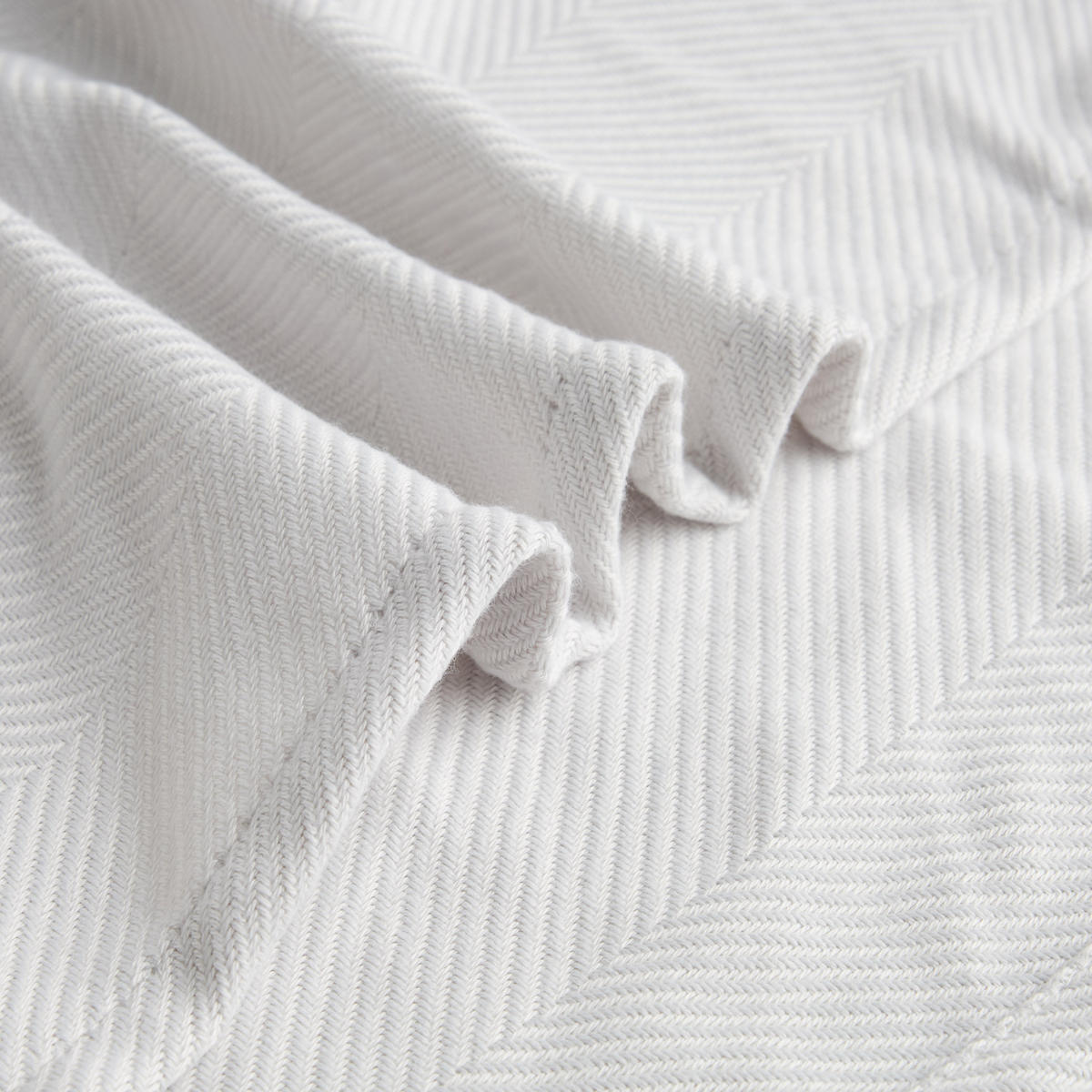 DECKE Vilena - Hellgrau, Textil (130/170cm) - home&you