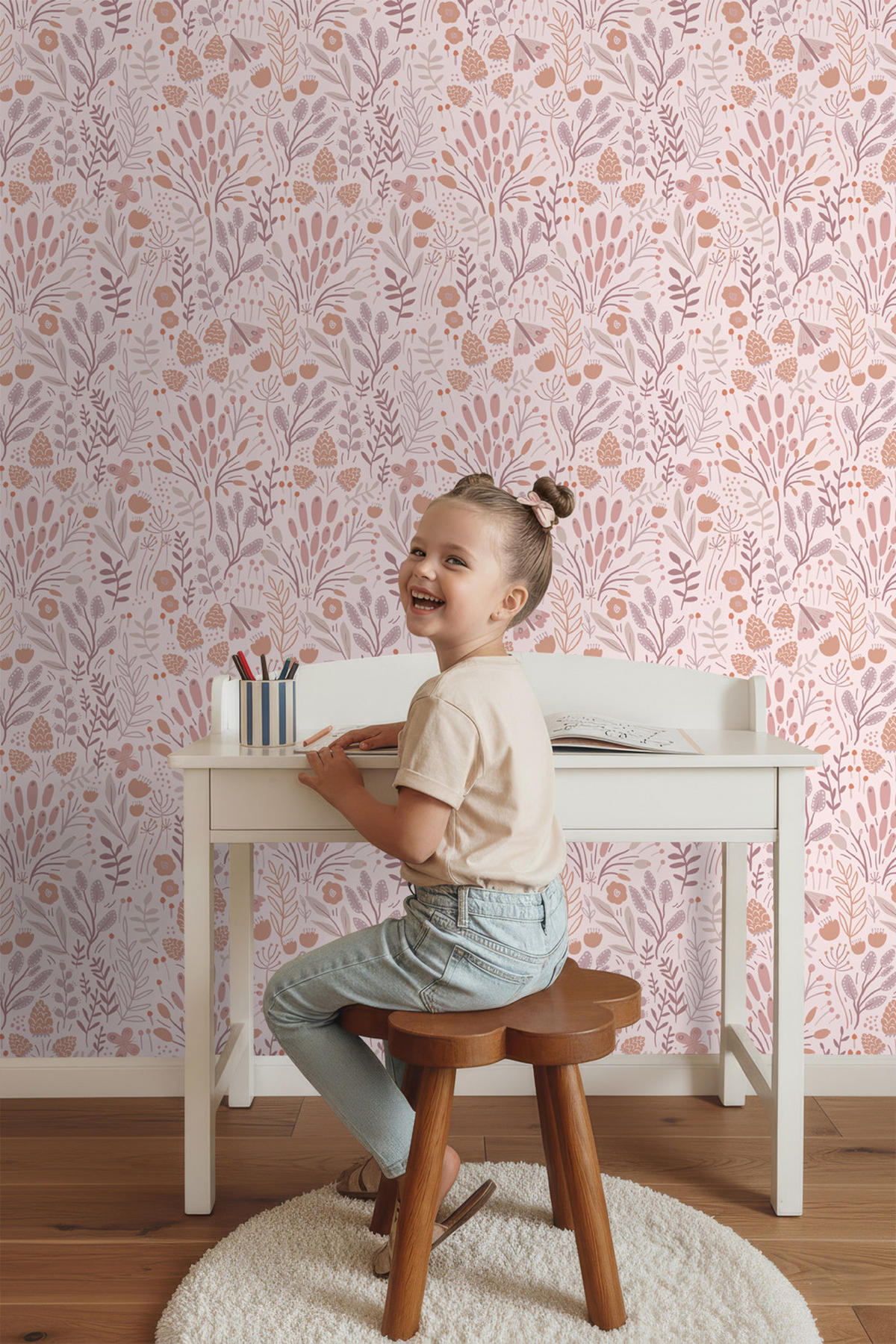 TAPETE Blätter und Blumen 50 x 900 cm - Lila, Papier (50/0.1cm) - ESTAhome
