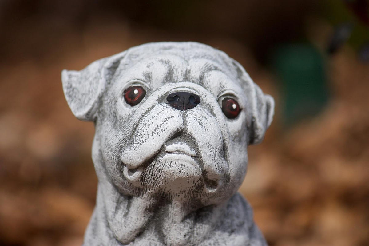 STEINFIGUR Hund Mops, Frostfest, Steinguss - Grau, Stein (12/19/15cm) - stoneandstyle