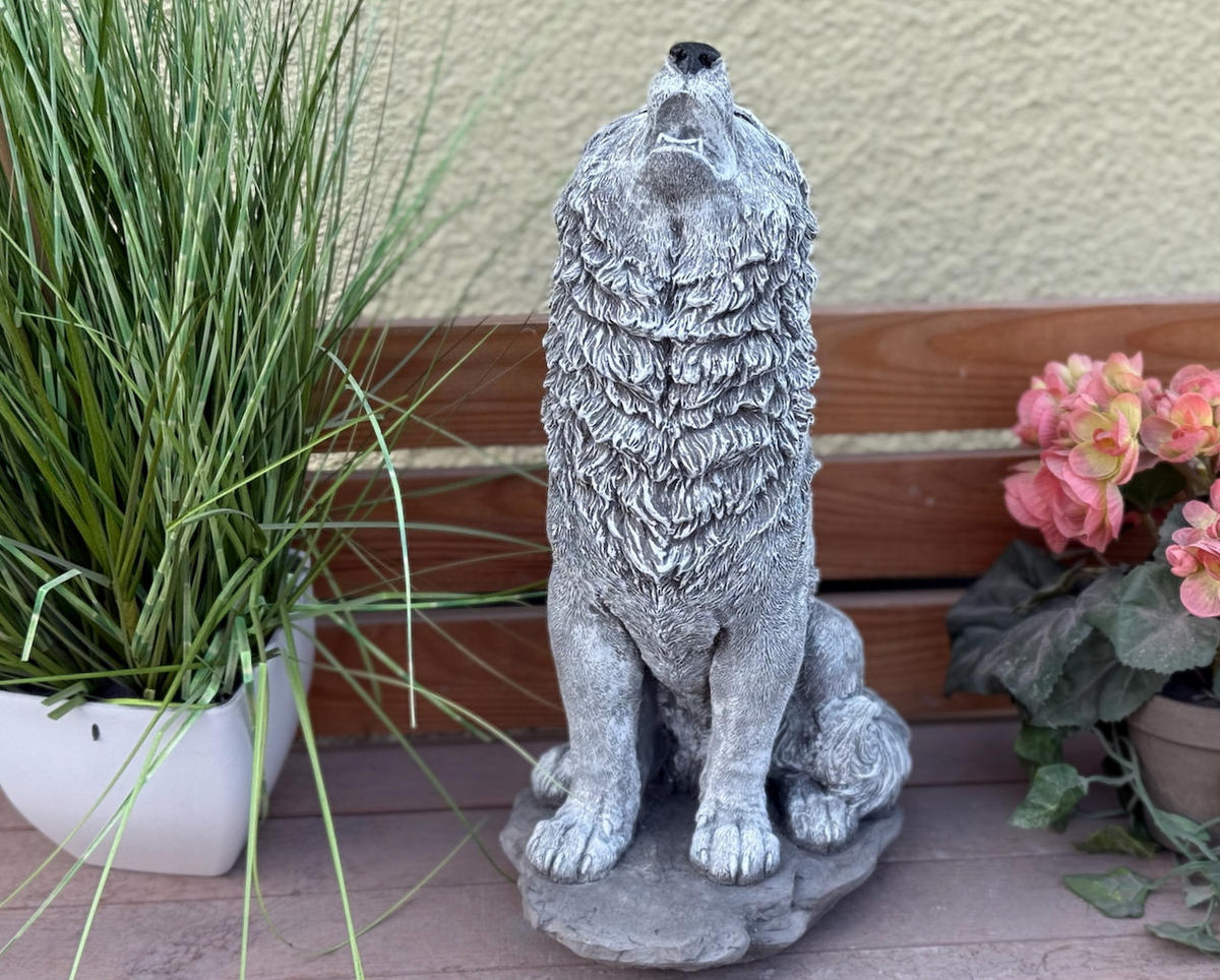 STEINFIGUR Wolf, frostfest, massiv - Grau, Stein (18/41/23cm) - stoneandstyle