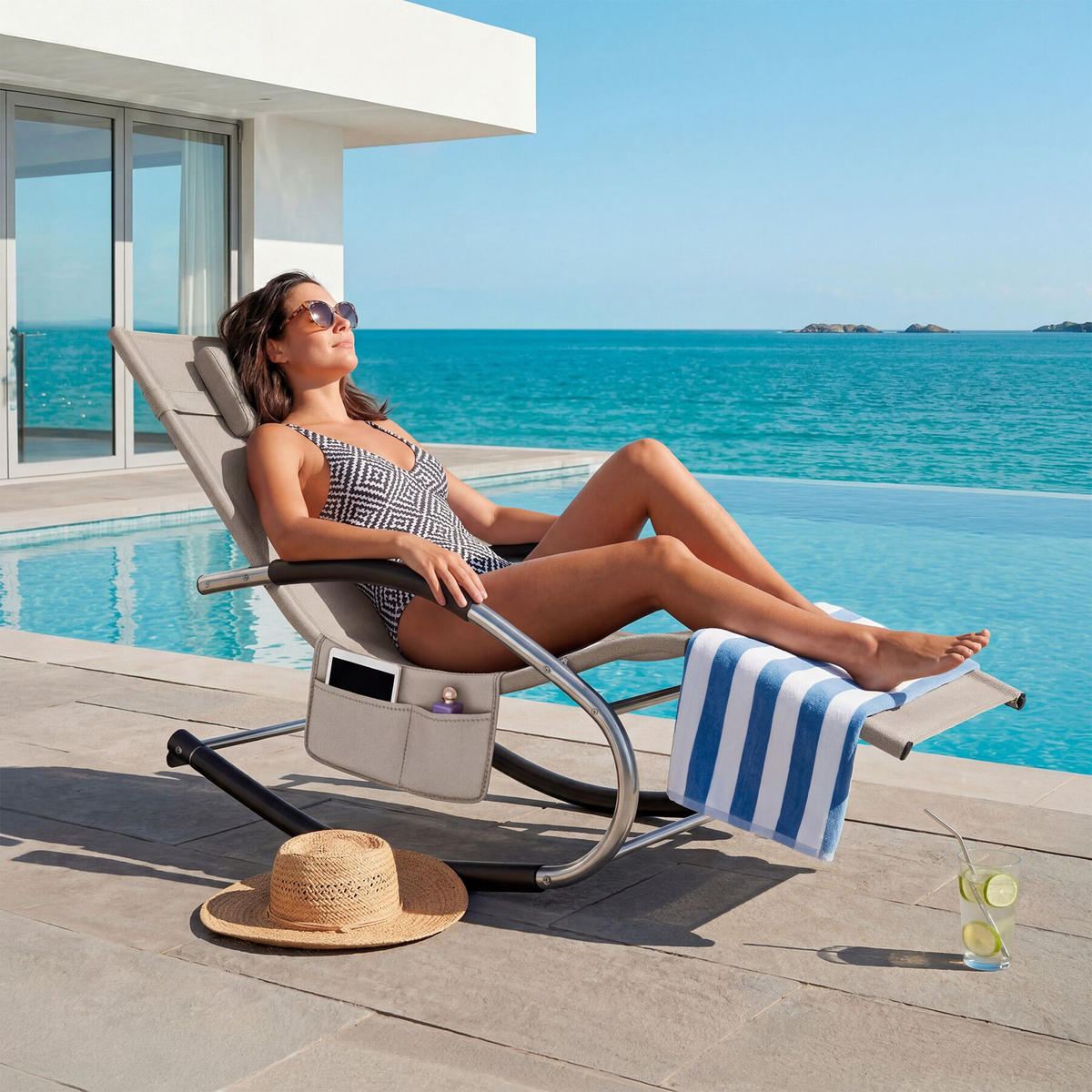 GARTENLIEGE Taya, abnehmbares Kopfpolster, seitliche Aufbewahrungstasche, beige - Beige, Kunststoff (62/92/142cm) - tectake