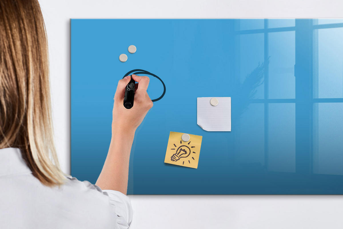 MAGNETTAFEL 120x60 Blau schwarzer Marker - Blau, Glas (120/0.4/60cm) - TULUP