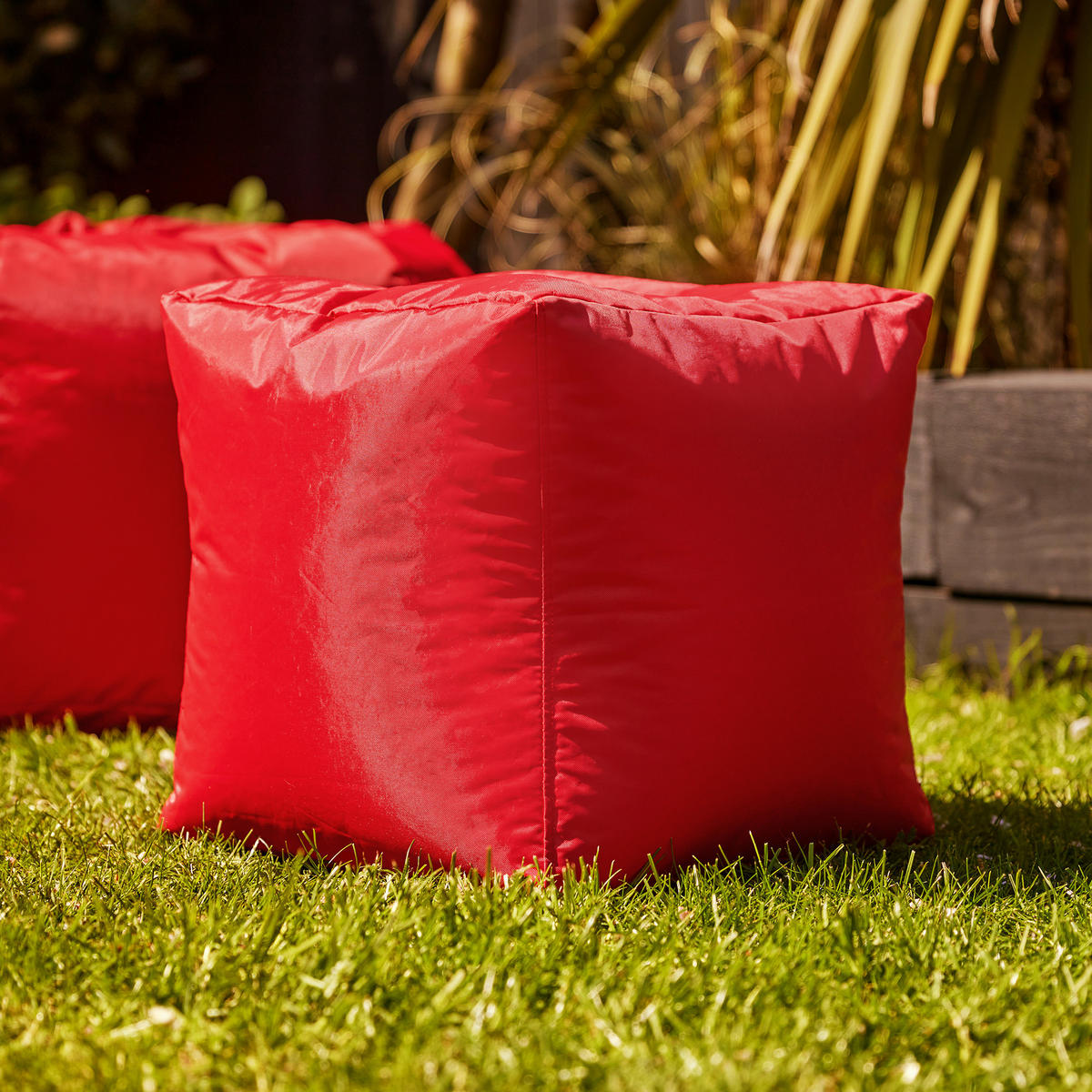 SITZPOUF Outdoor Würfel - Rot, Kunststoff (38/38/38cm) - Veeva