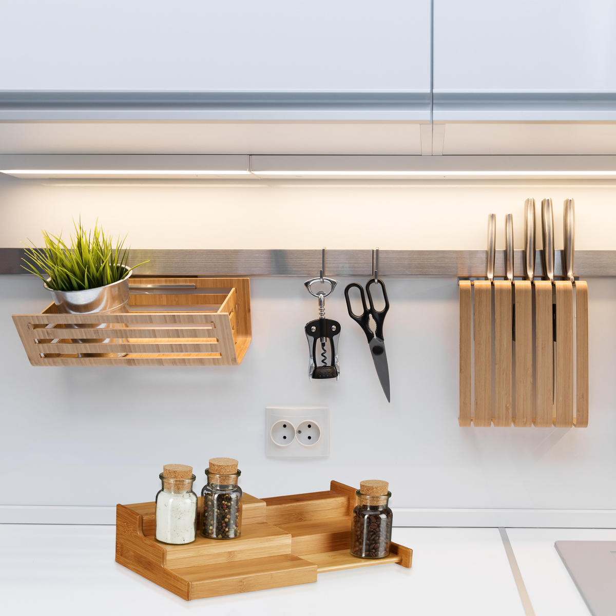 GEWÜRZREGAL - Hellbraun, Holz (38.6/8.2/21cm) - Relaxdays