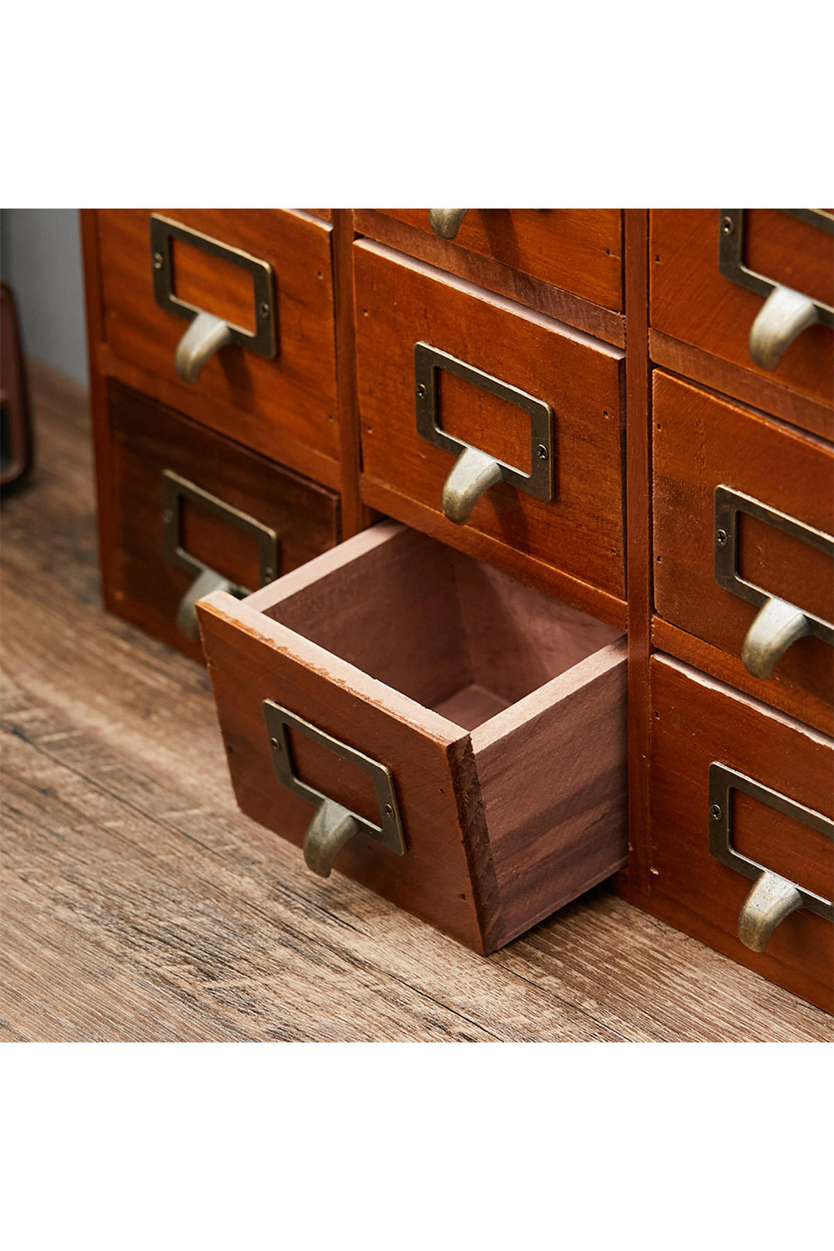 VINTAGE-APOTHEKERSCHRANK Aufbewahrungsbox aus Kiefernholz mit 16 Schubladen und Etikettenhaltern 50 x 10 x 35 cm - Naturfarben, Holz (10/50/35cm) - Livingandhome