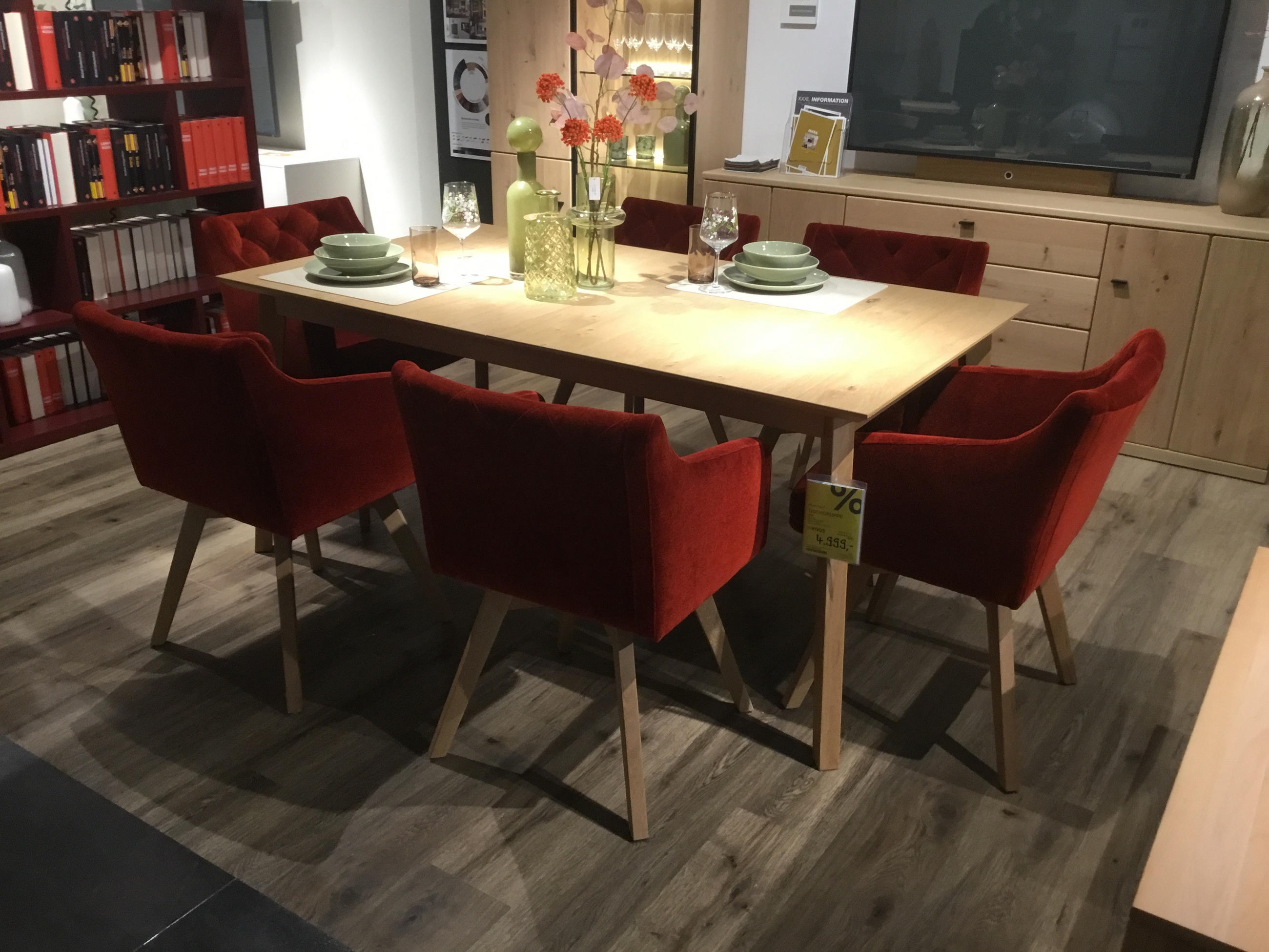 Tischgruppe Ivaris - Invivus