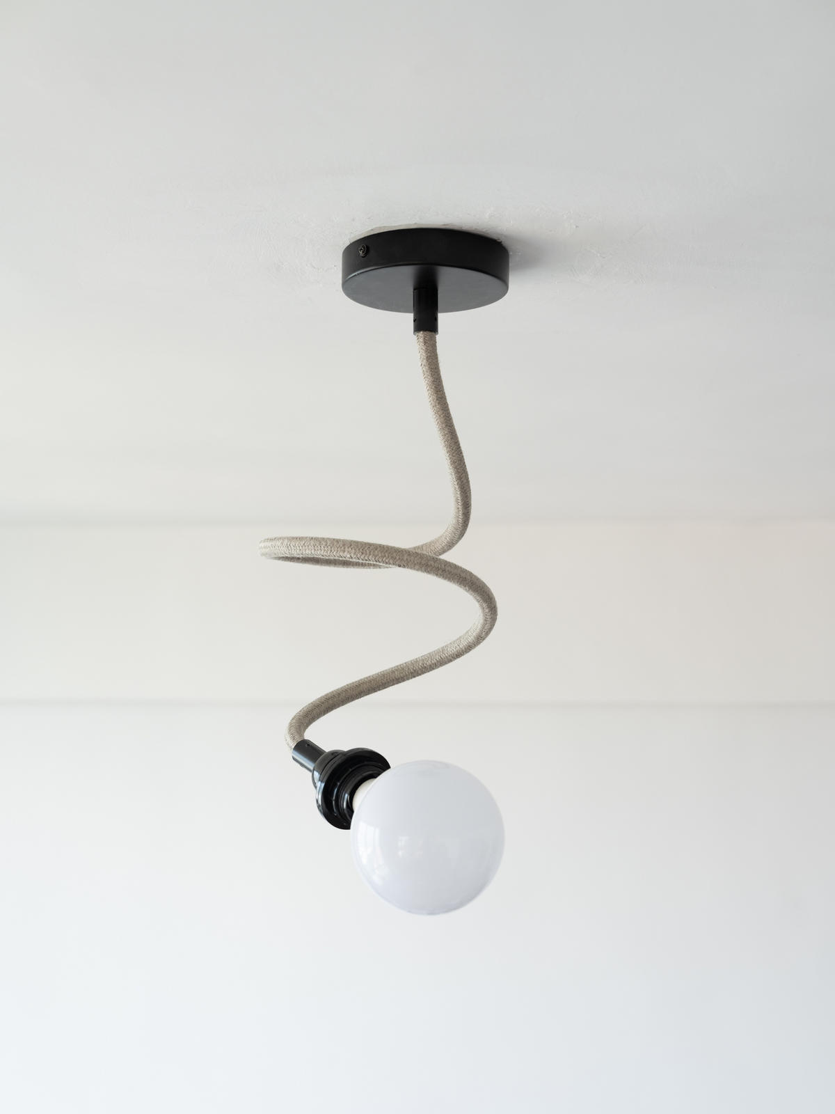 PENDELLEUCHTE TWIST 1 Flammig - Beige/Schwarz, Naturmaterialien (90/12/90cm) - HOOPZI
