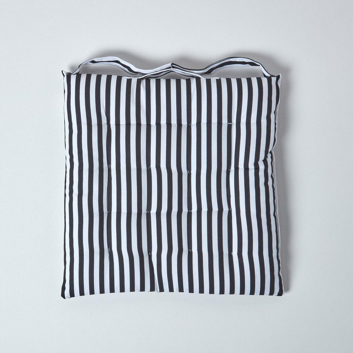 STUHLKISSEN 40/40/5 cm schwarz-weiß gestreift - Schwarz, Textil (40/40/5cm) - Homescapes