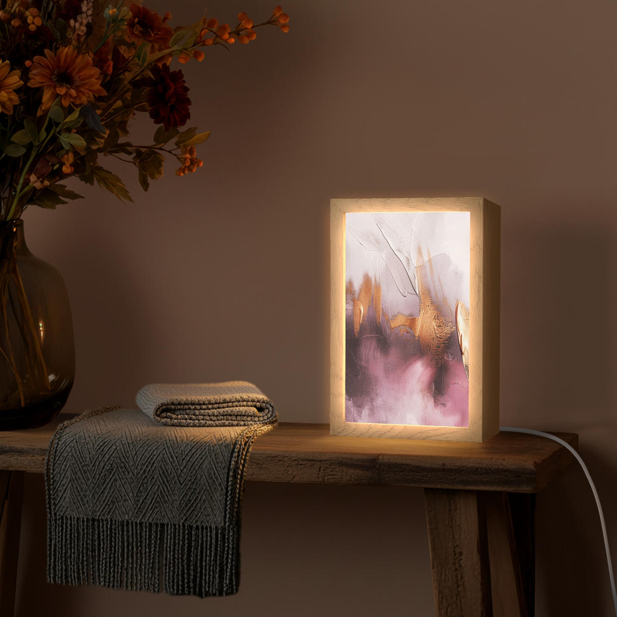 NÁSTĚNNÁ LAMPA Fialová - abstraktní - barva - zlatá 20x30 cm - světle fialová, kompozitní dřevo (20/30/8cm) - OnlyWow
