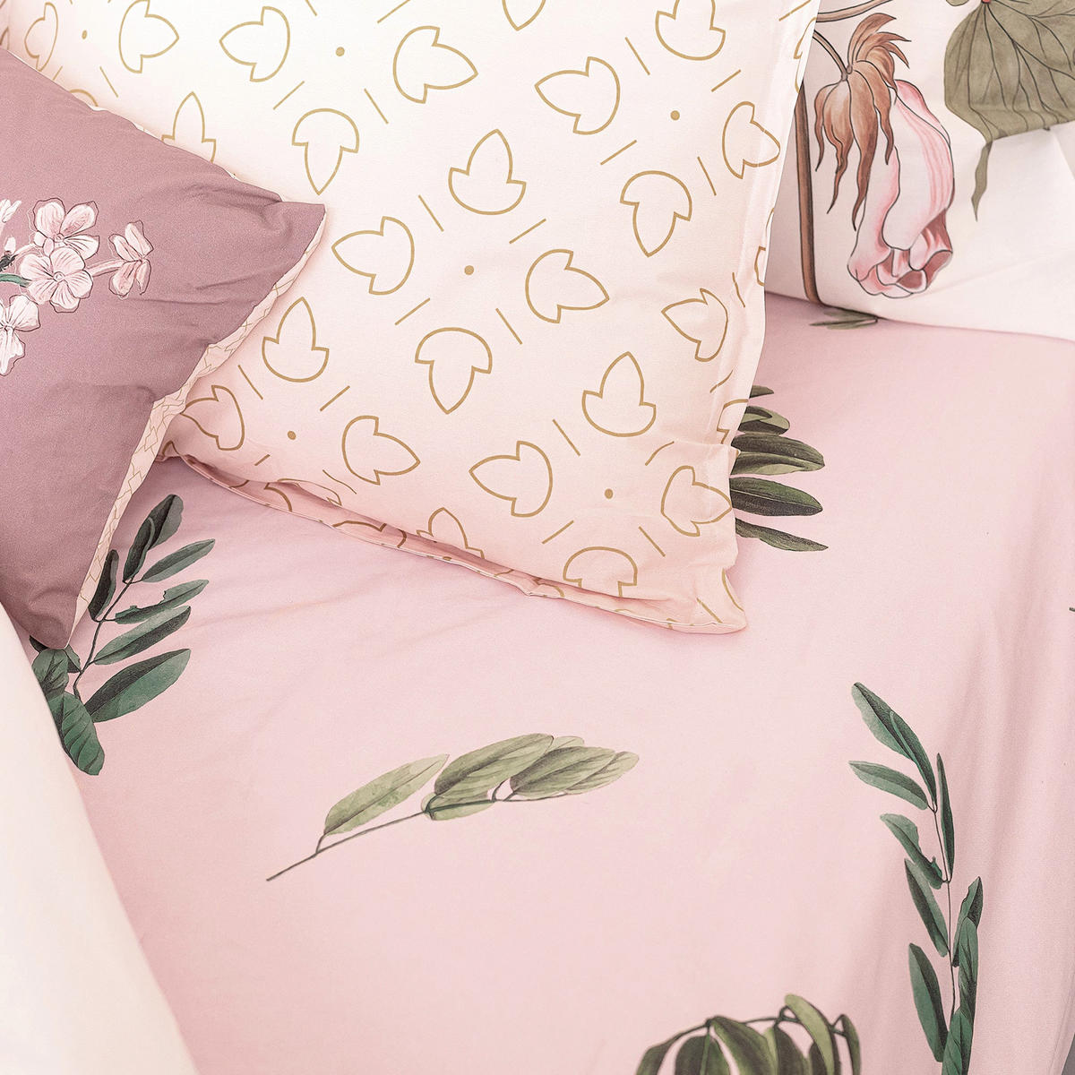 SPANNBETTLAKEN Blooming 105x200x32 cm (Bett 105) - Multicolor, Textil (105/200cm) - Happy Friday