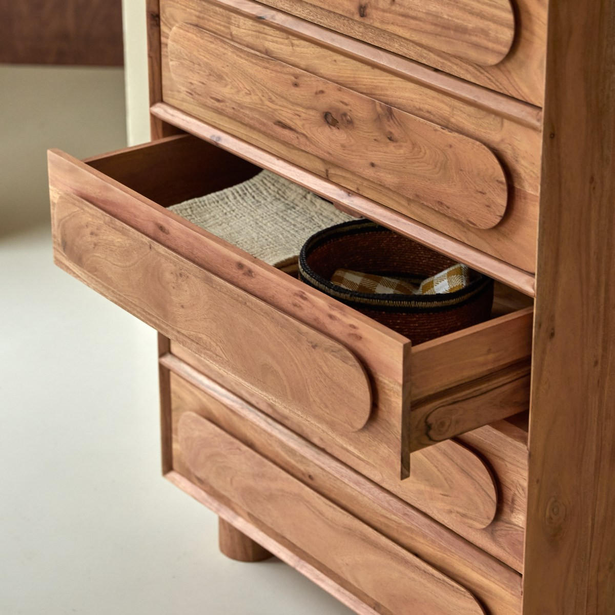 KOMMODE Olga Natur aus Akazie - Naturfarben, Holz (82/114/50cm) - Tikamoon