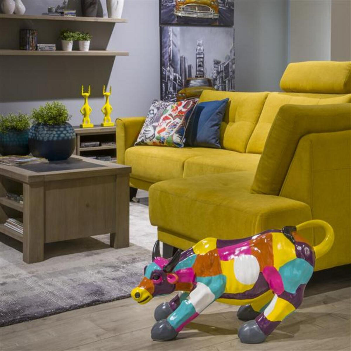 DEKOSTATUE – Kämpfender Bulle Skulptur / Stierfigur 90×24×39 cm, Moderne Dekofigur für Wohnung, Wohnzimmer, Tisch- & Regaldekoration - Multicolor, Naturmaterialien/Stein (24/39/90cm) - COCOMaison