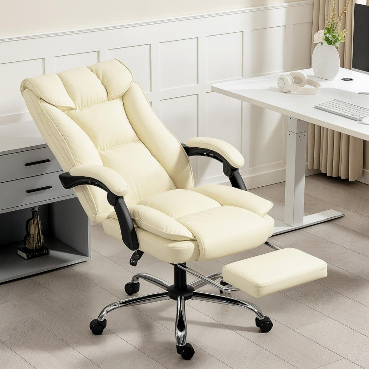 SNURRSTOLAR med fotstöd i konstläder, beige/svart - Beige, Metall (66/121/72cm) - SHOPENTRA
