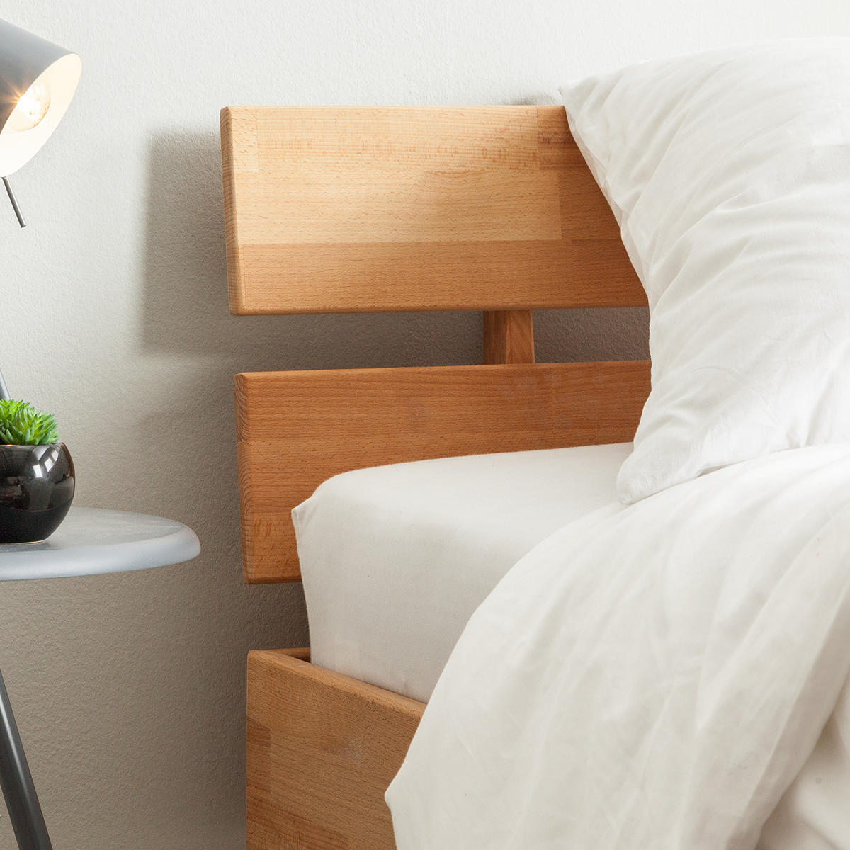 BETT - Massivholz - Kernbuche, Holz (140/200cm) - home24