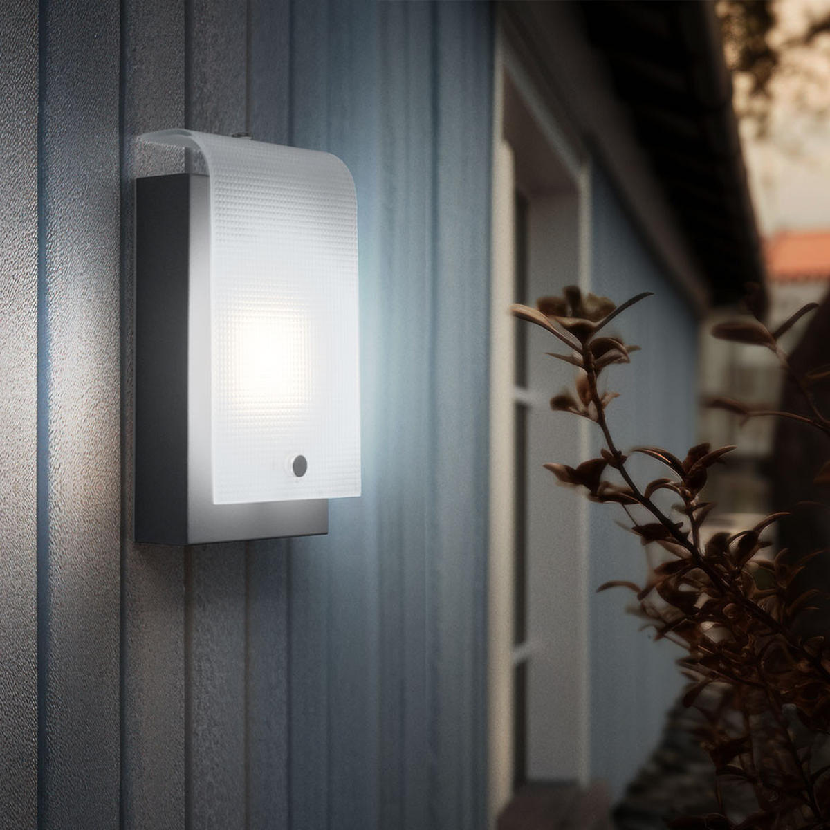 LED AUSSEN-WANDLEUCHTE Stahl Silber - Silberfarben, Glas (7/22.5/12cm)