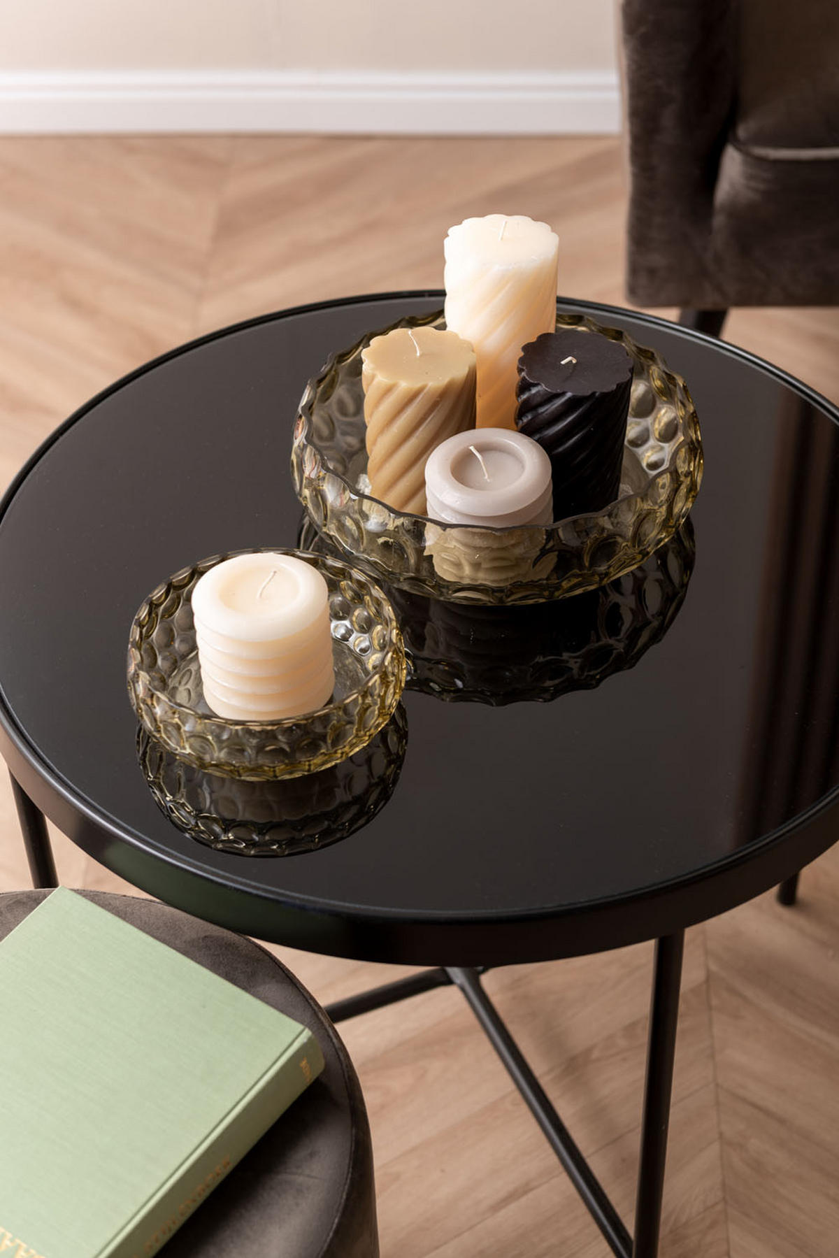 SCHALE Speckles 26/26/7 cm - Grün, Glas (26cm) - Present Time