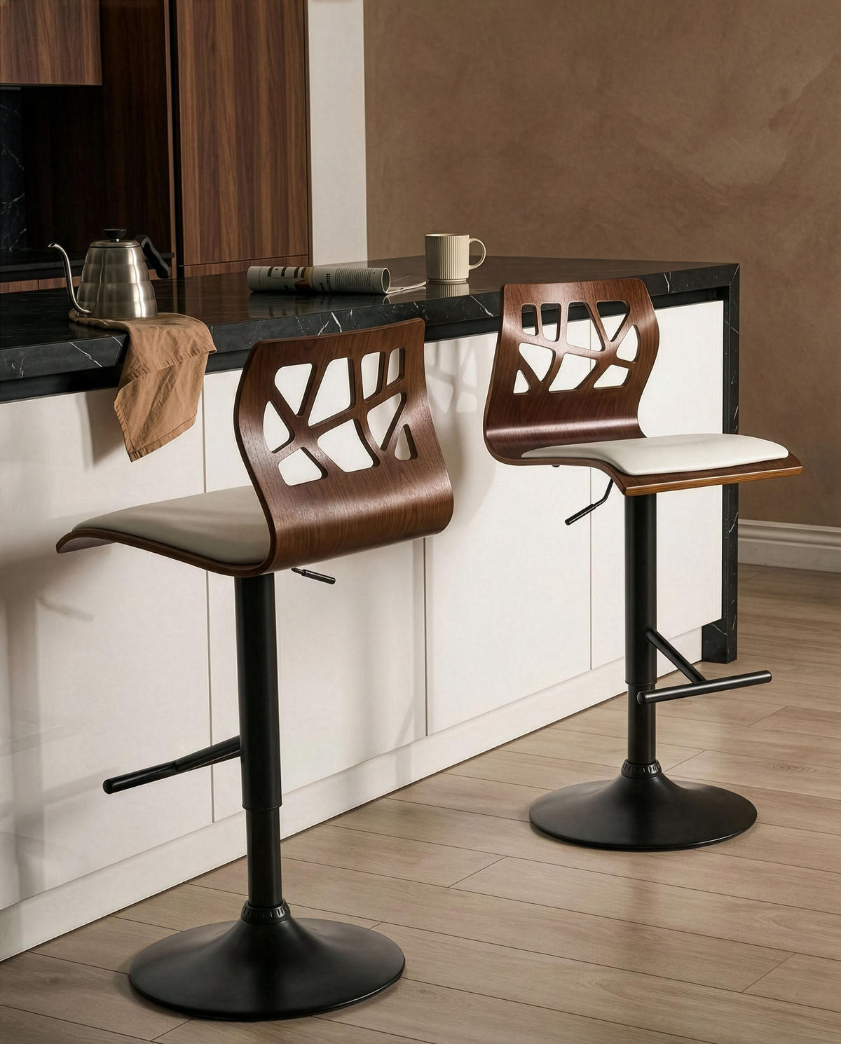 BARSTUHL 2er-Set Kunstleder Weiß/Schwarz Petersburg - Braun, Holzwerkstoff (42/95/42cm) - Beliani