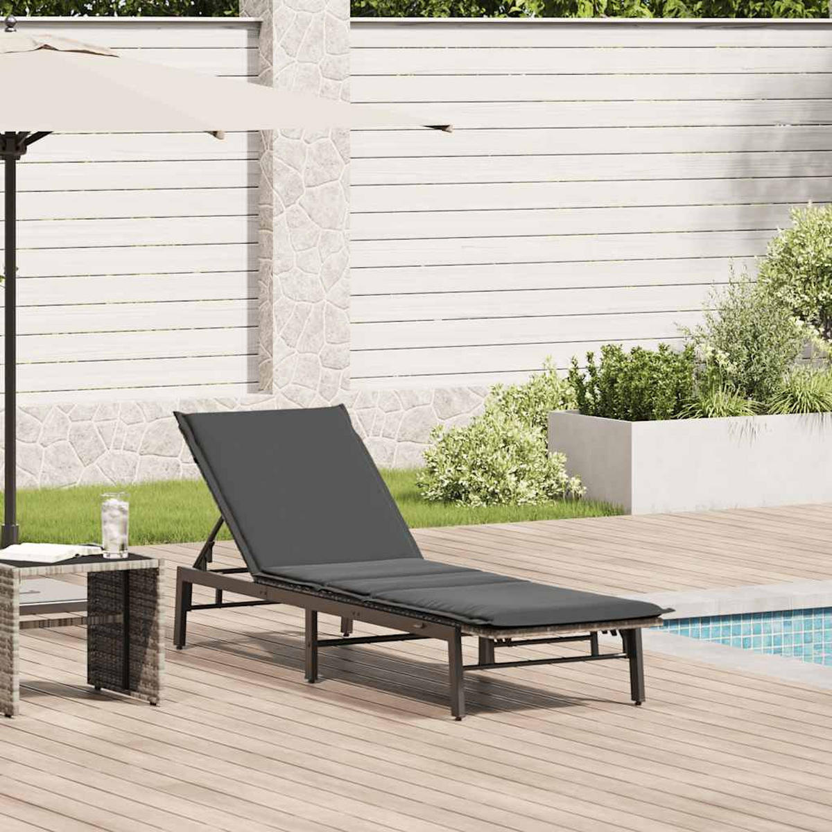 SONNENLIEGE Mit Auflage Hellgrau Poly Rattan - Grau, Kunststoff (59/67/200cm) - vidaXL
