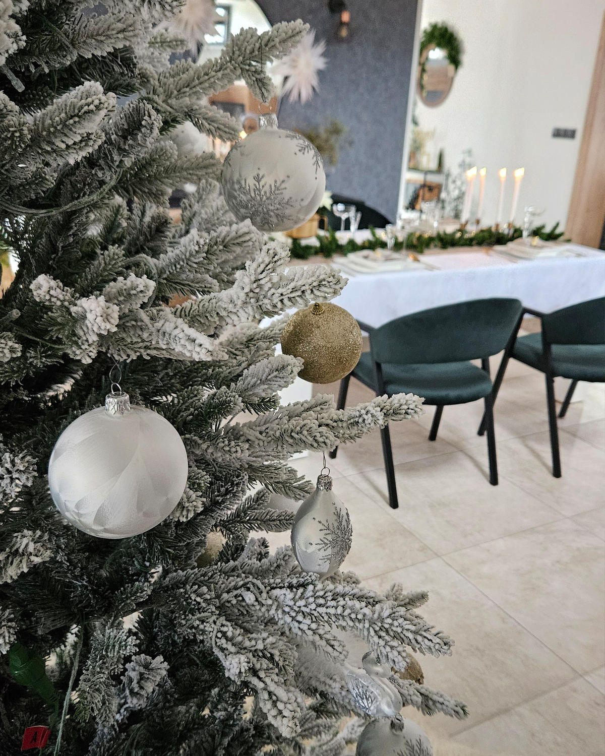 VÁNOČNÍ STROMEK 180 cm Bílý Brisco - bílá, plast (180cm) - Beliani
