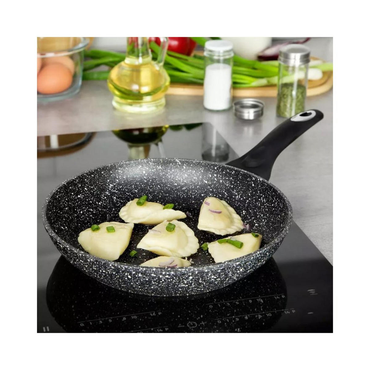 PFANNE Schwarz 24/24/5 cm 8283 - Schwarz, Metall (24cm) - Klausberg 