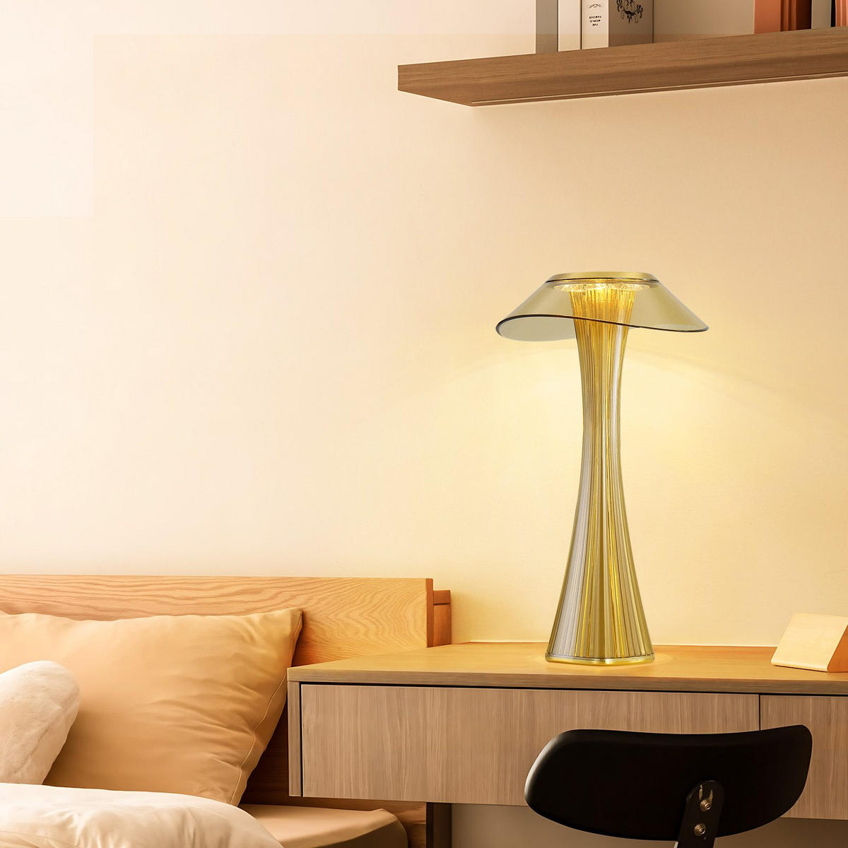 TISCHLEUCHTE SYTH 15.1/27.4/15.1 cm - Goldfarben, Kunststoff (15.1/15.1/27.4cm) - ZMH