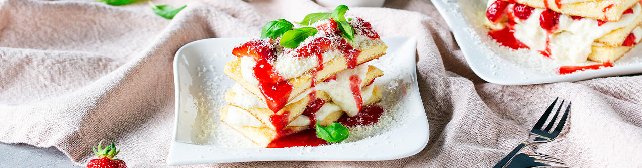 XXXLecker-Erdbeerlasagne-mit-weisser-Schokolade-Header