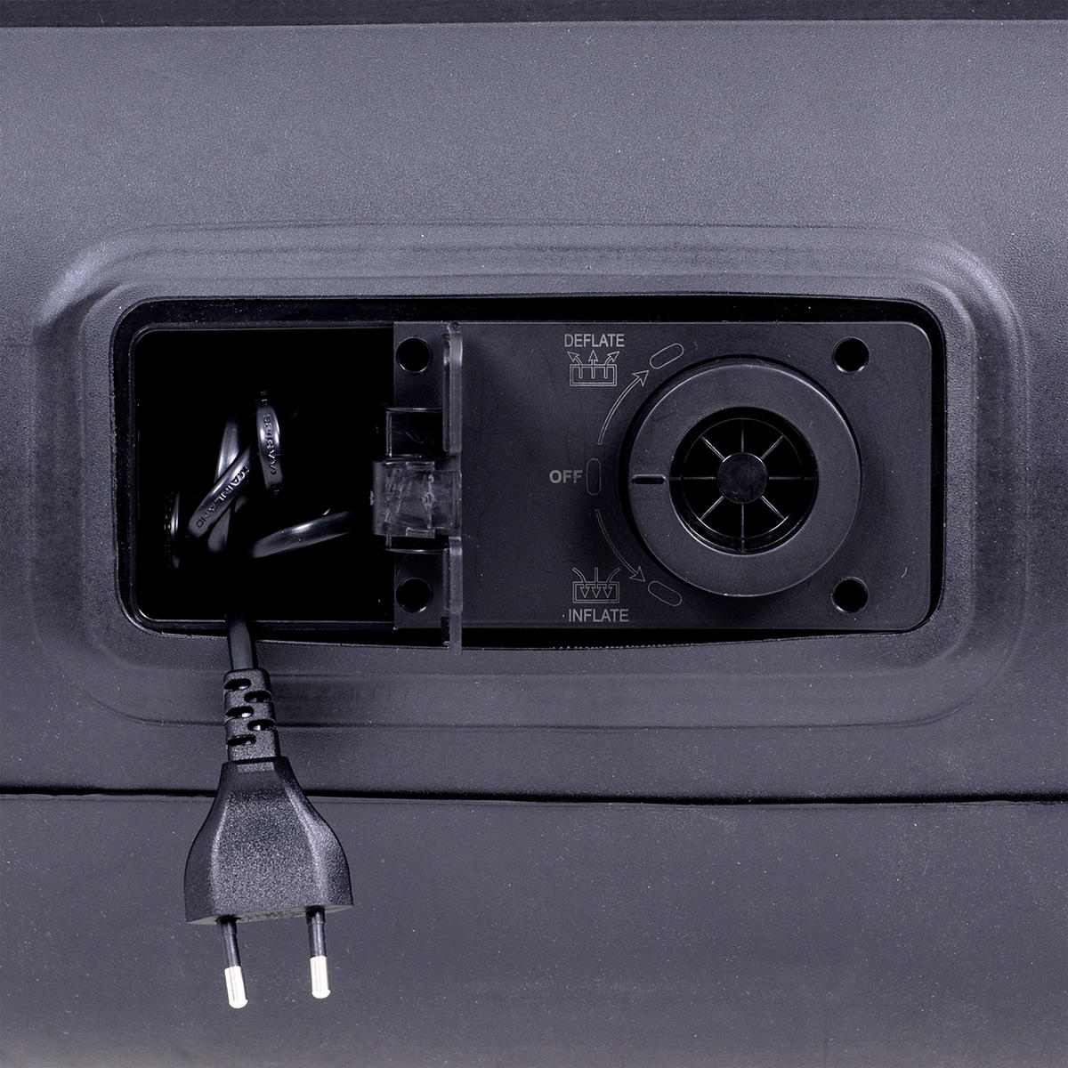 LUFTBETT Luftmatratze selbstaufblasend 203 x 152 x 36 cm mit integrierter Pumpe - Schwarz/Grau, Kunststoff (152/203cm) - Avenli